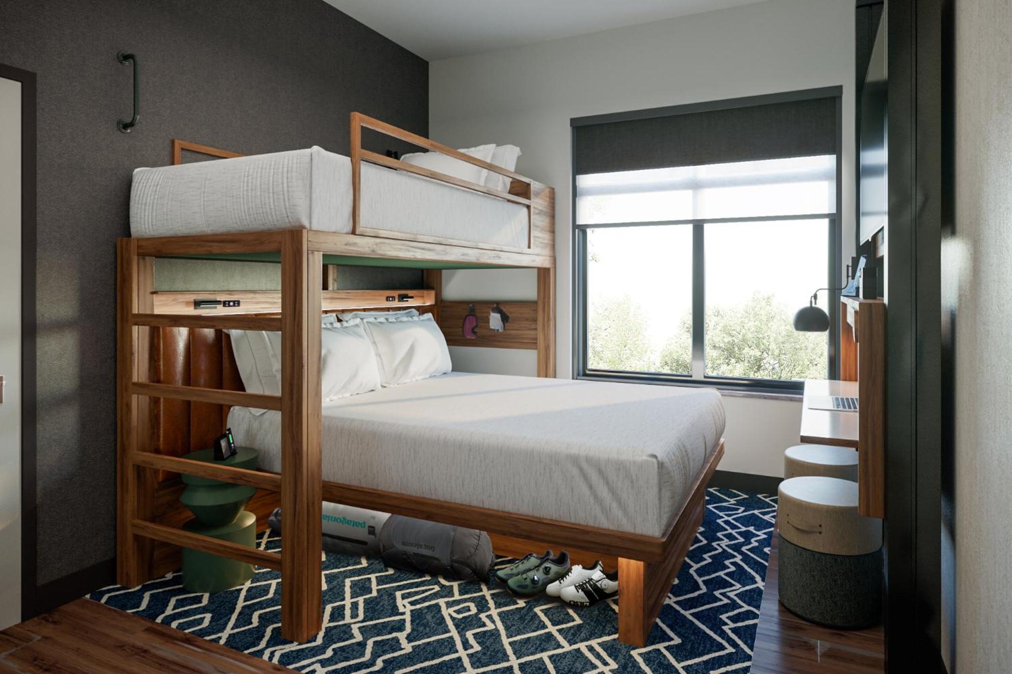 Bunk Room with Twin Beds Over Queen Bed - Photo 4