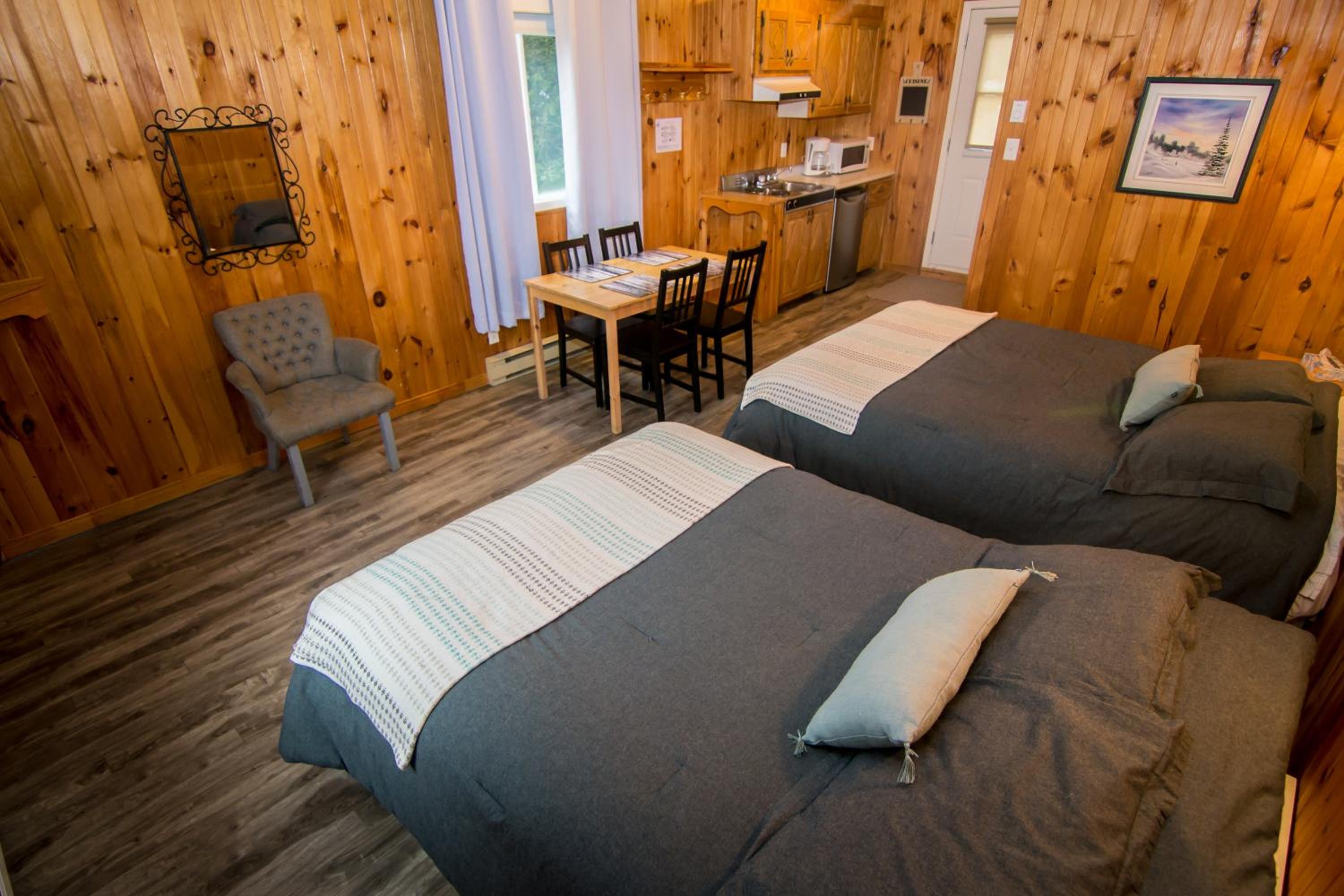 Double Room with Two Double Beds photo 1