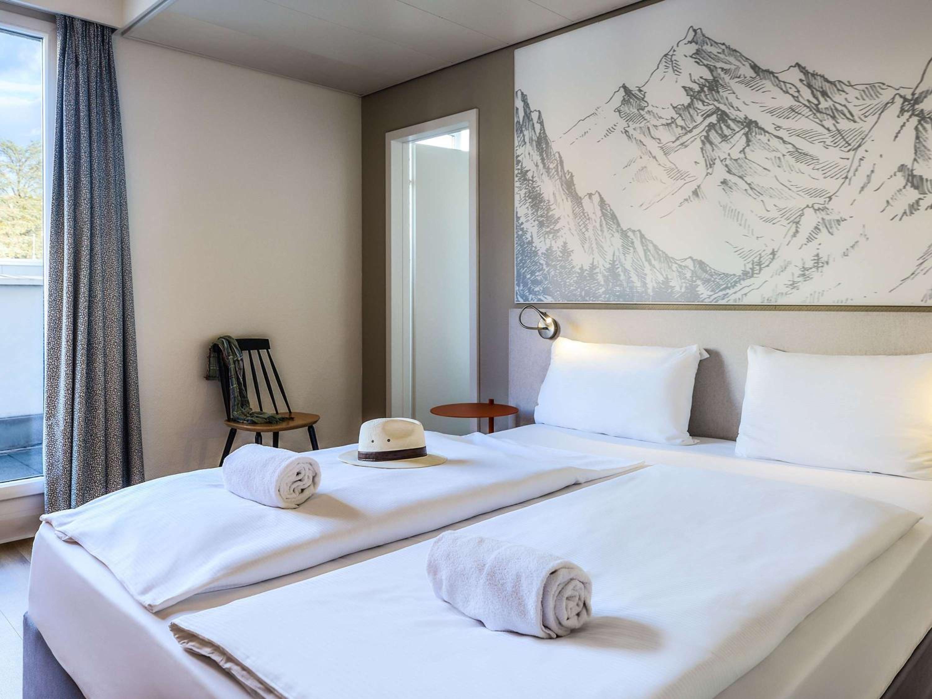 Standard King Room - Photo 4