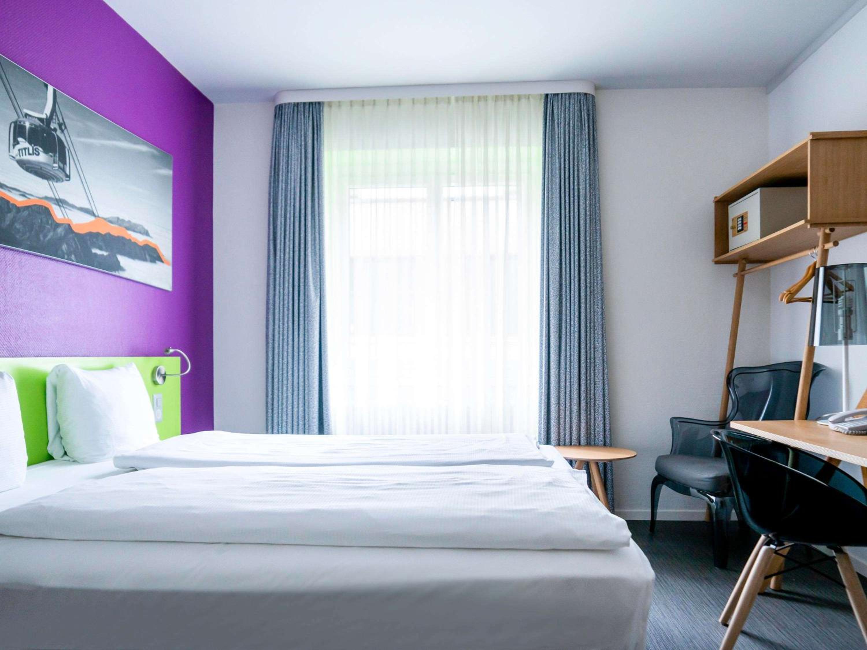 Standard King Room - Photo 1