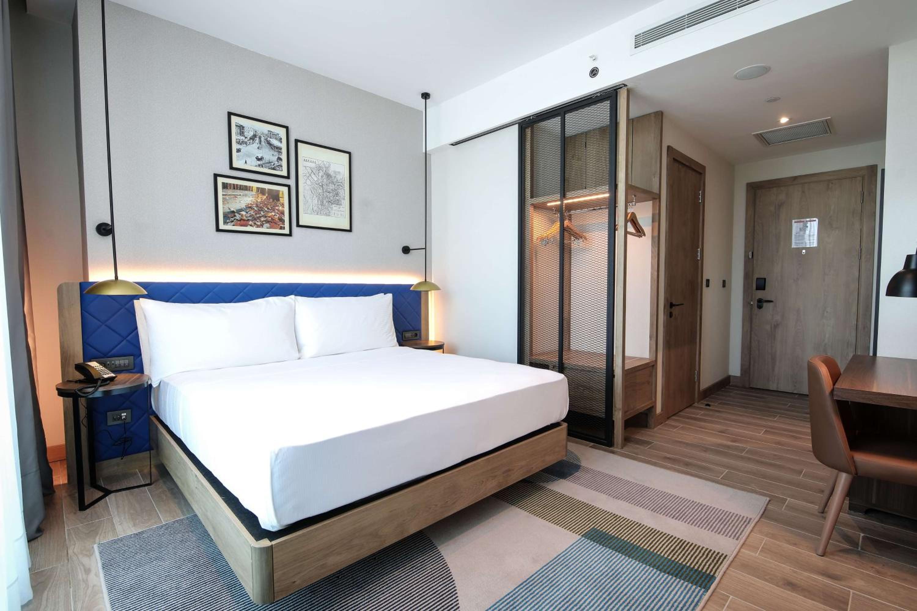 Family Connecting Rooms