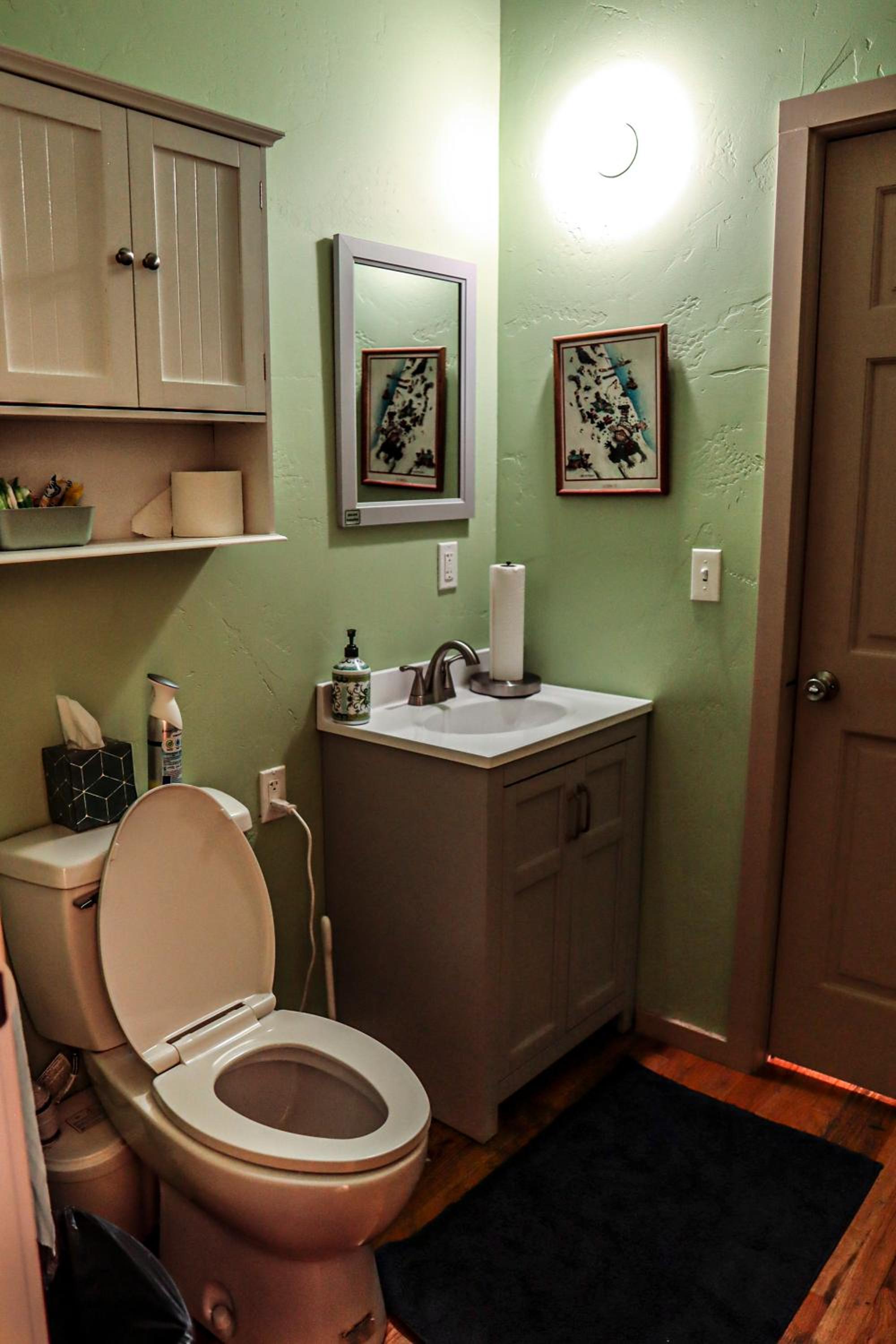 Single Room photo 3