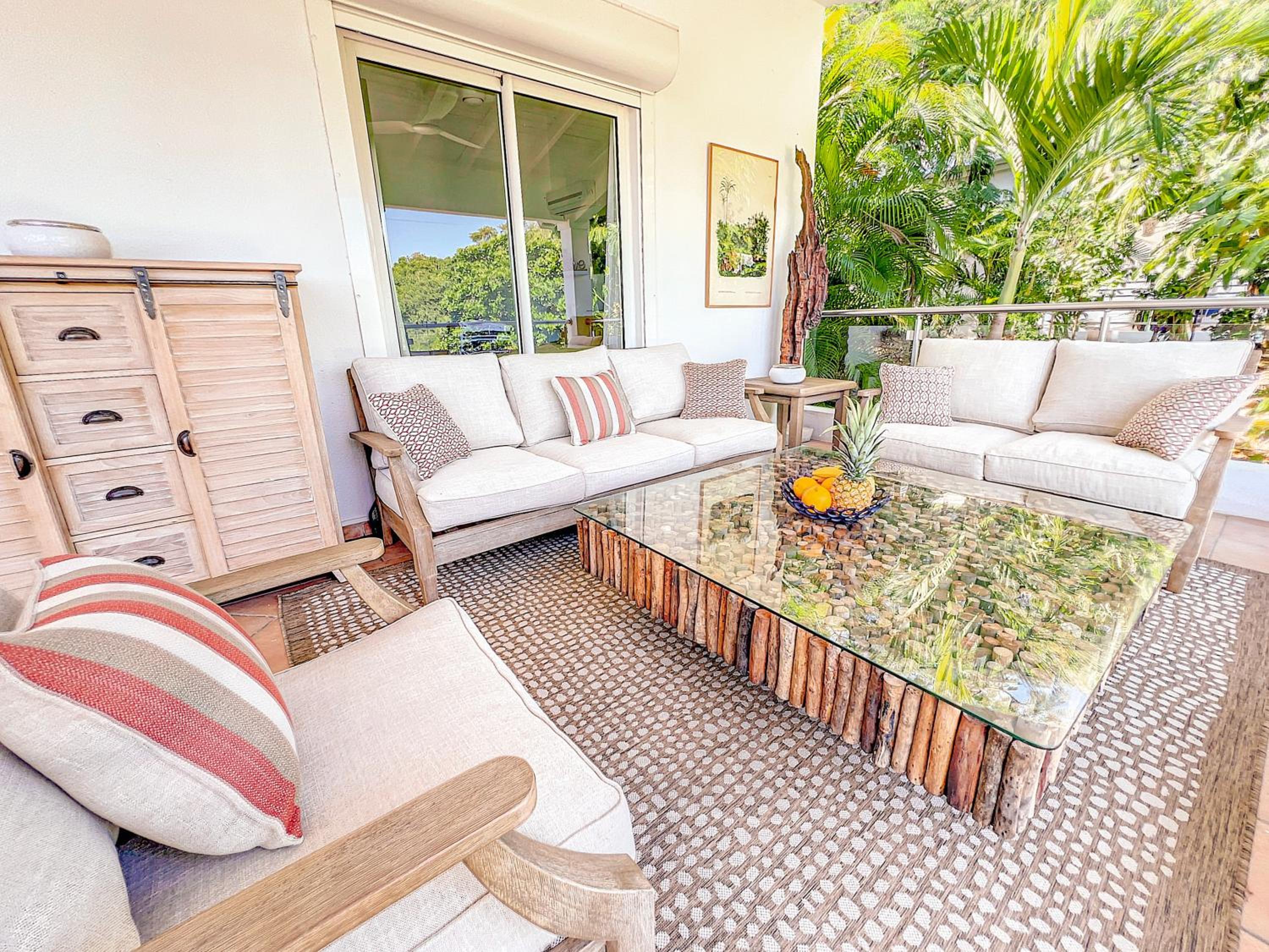 Villa with Sea View photo 2