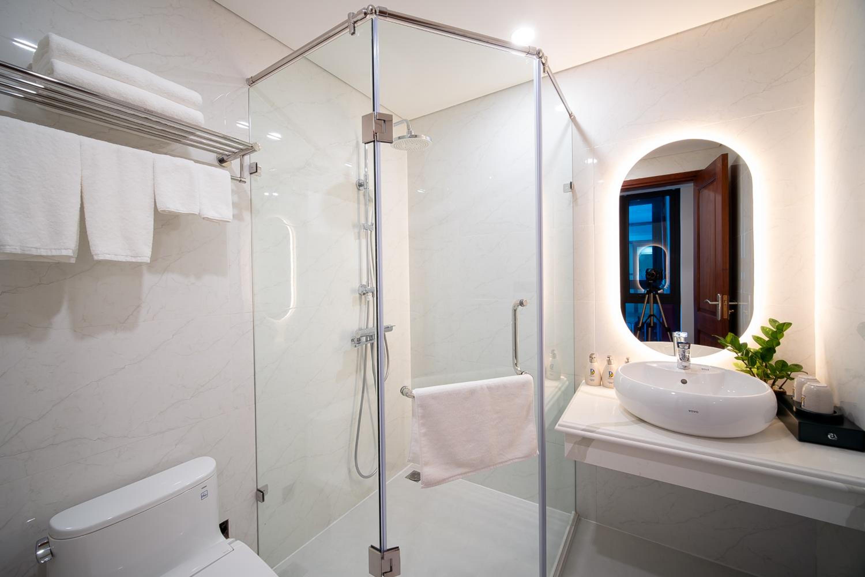 Deluxe Quadruple Room - Photo 9
