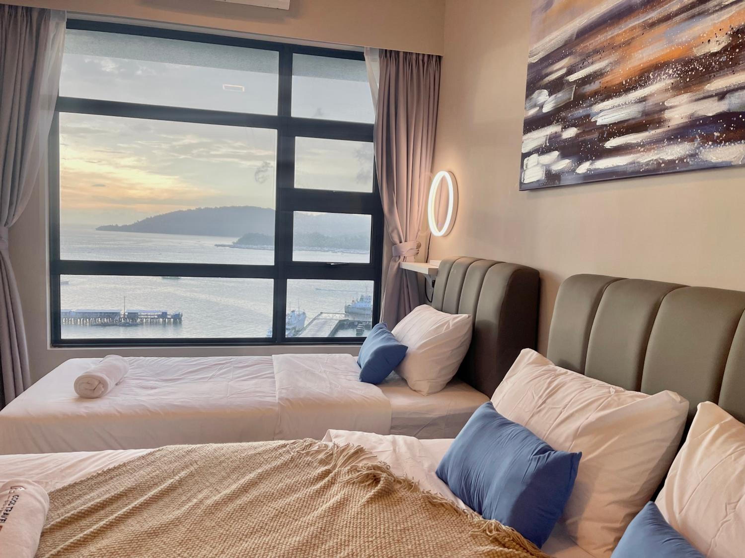 Junior Suite with Ocean View photo 2