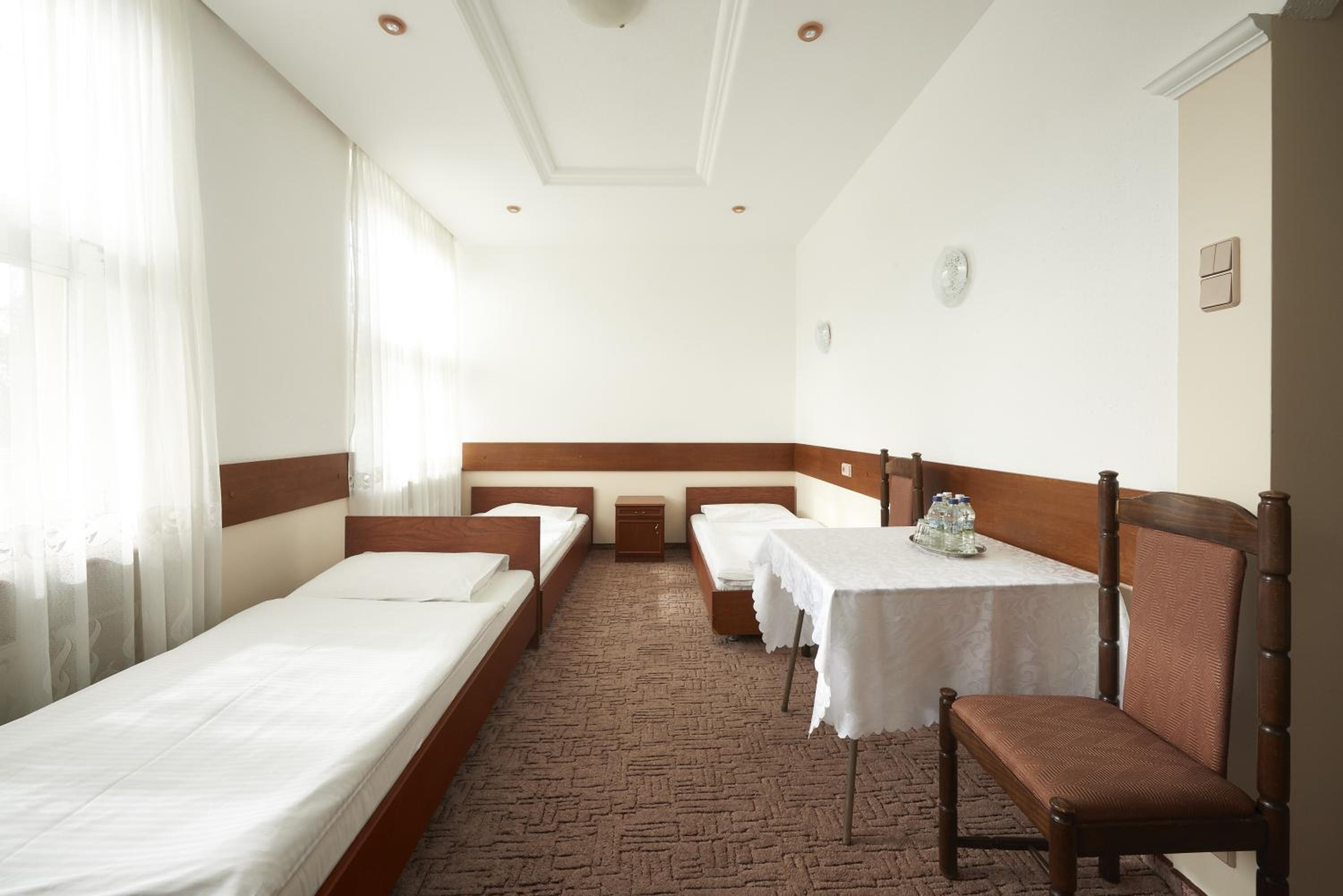 Triple Room - Photo 1