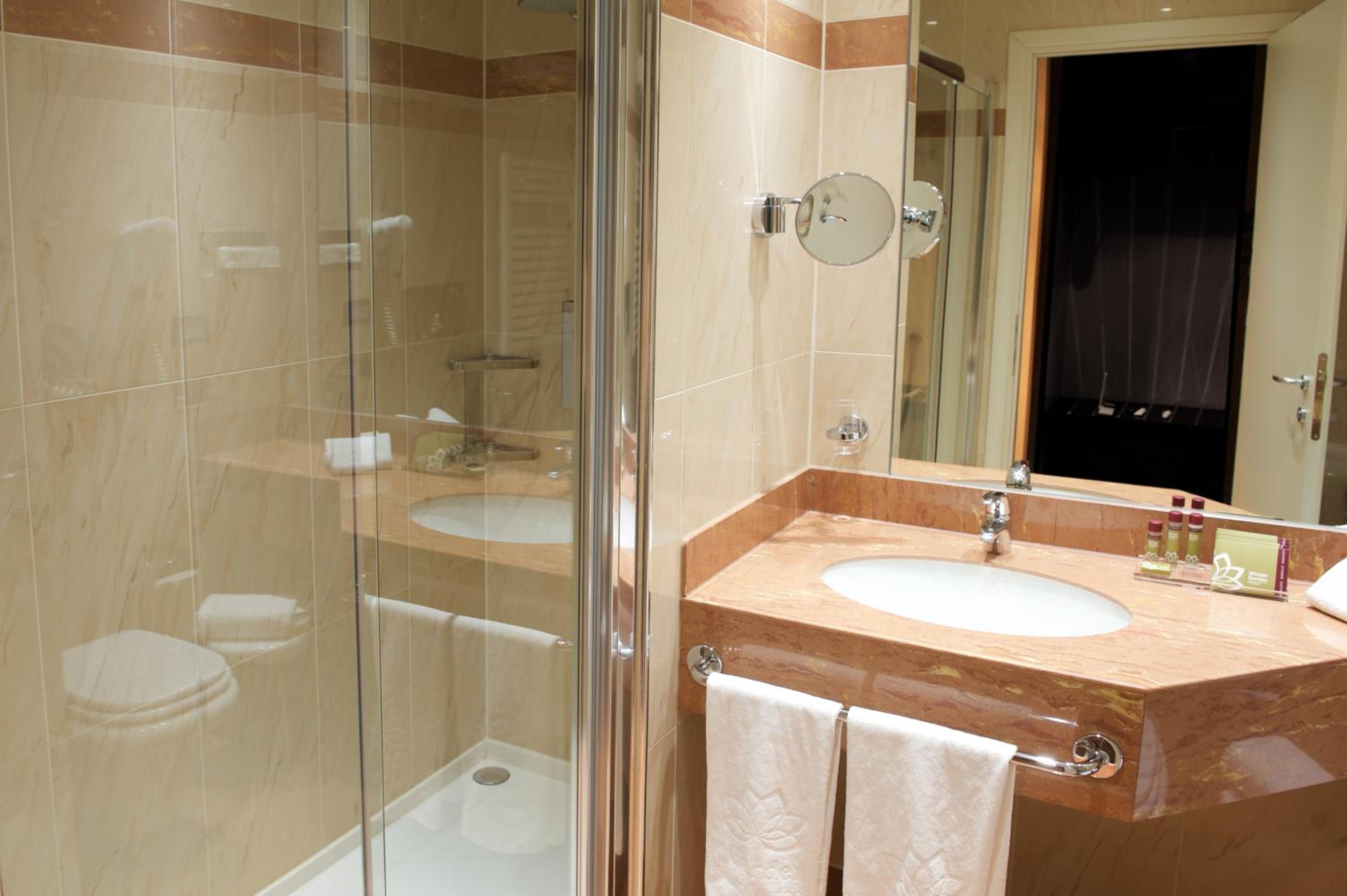 Deluxe Double Room - Photo 4