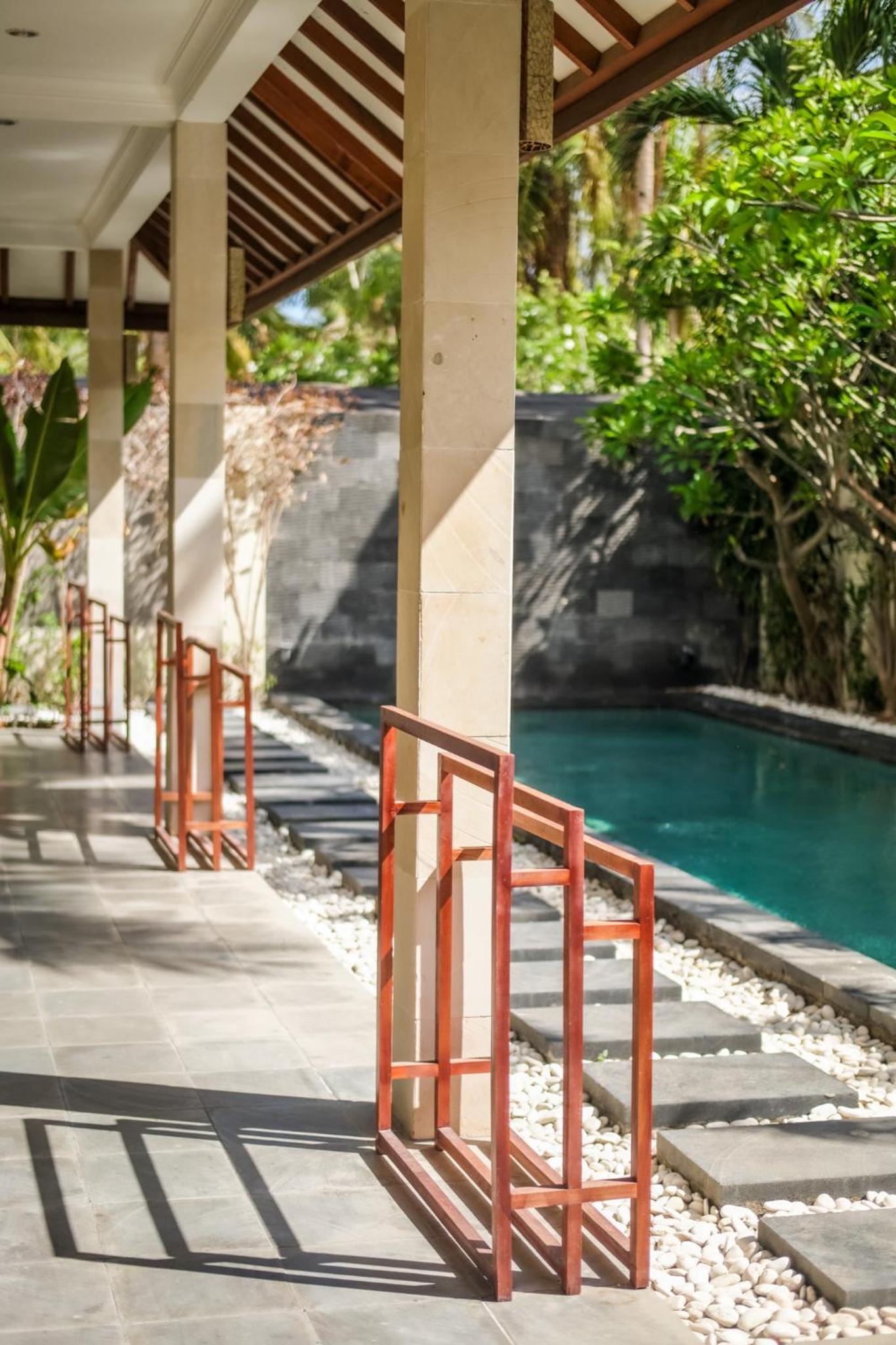 Three-Bedroom Villa with Private Pool - Photo 17