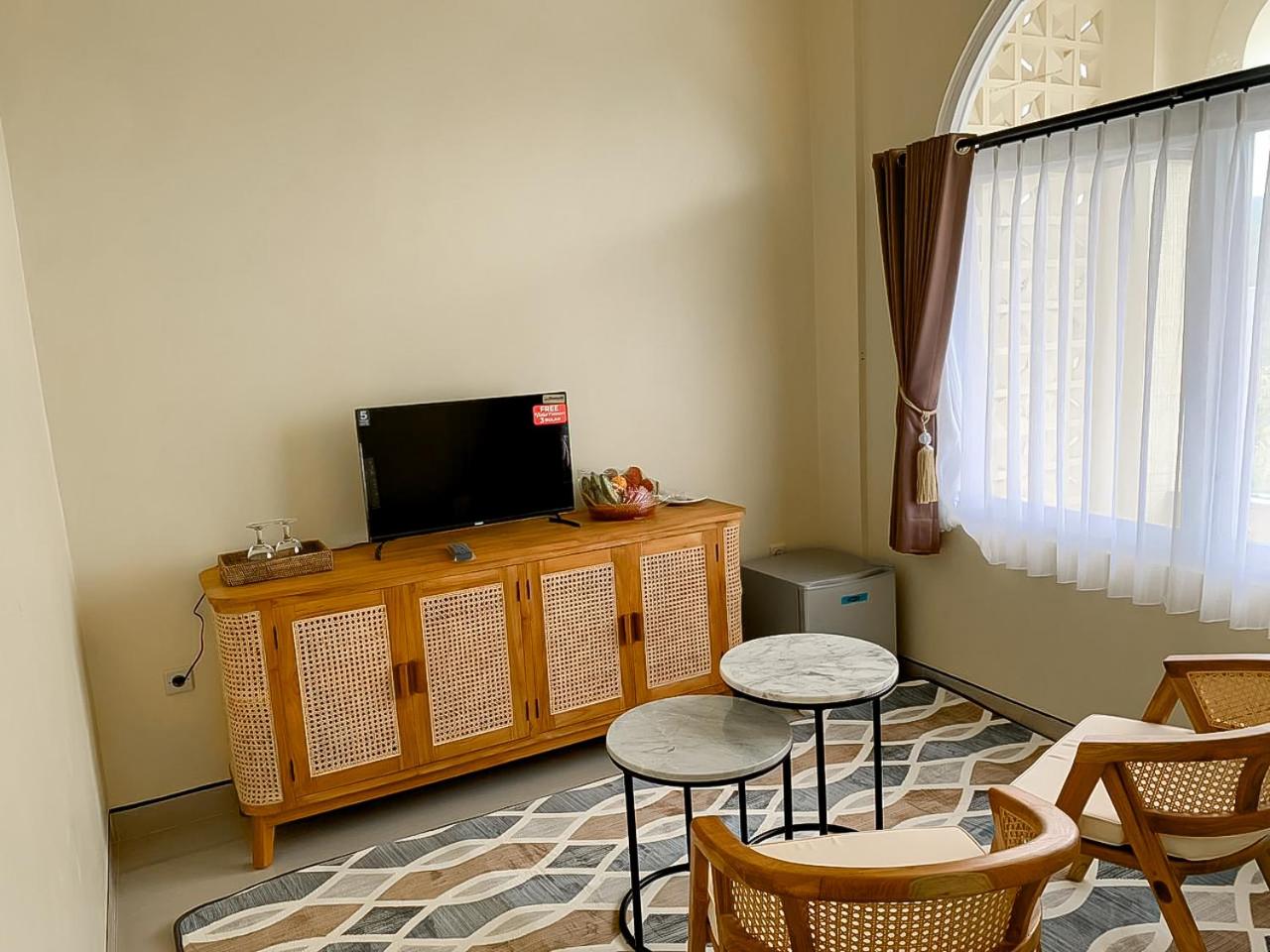 Junior Suite with Mountain View - Photo 11