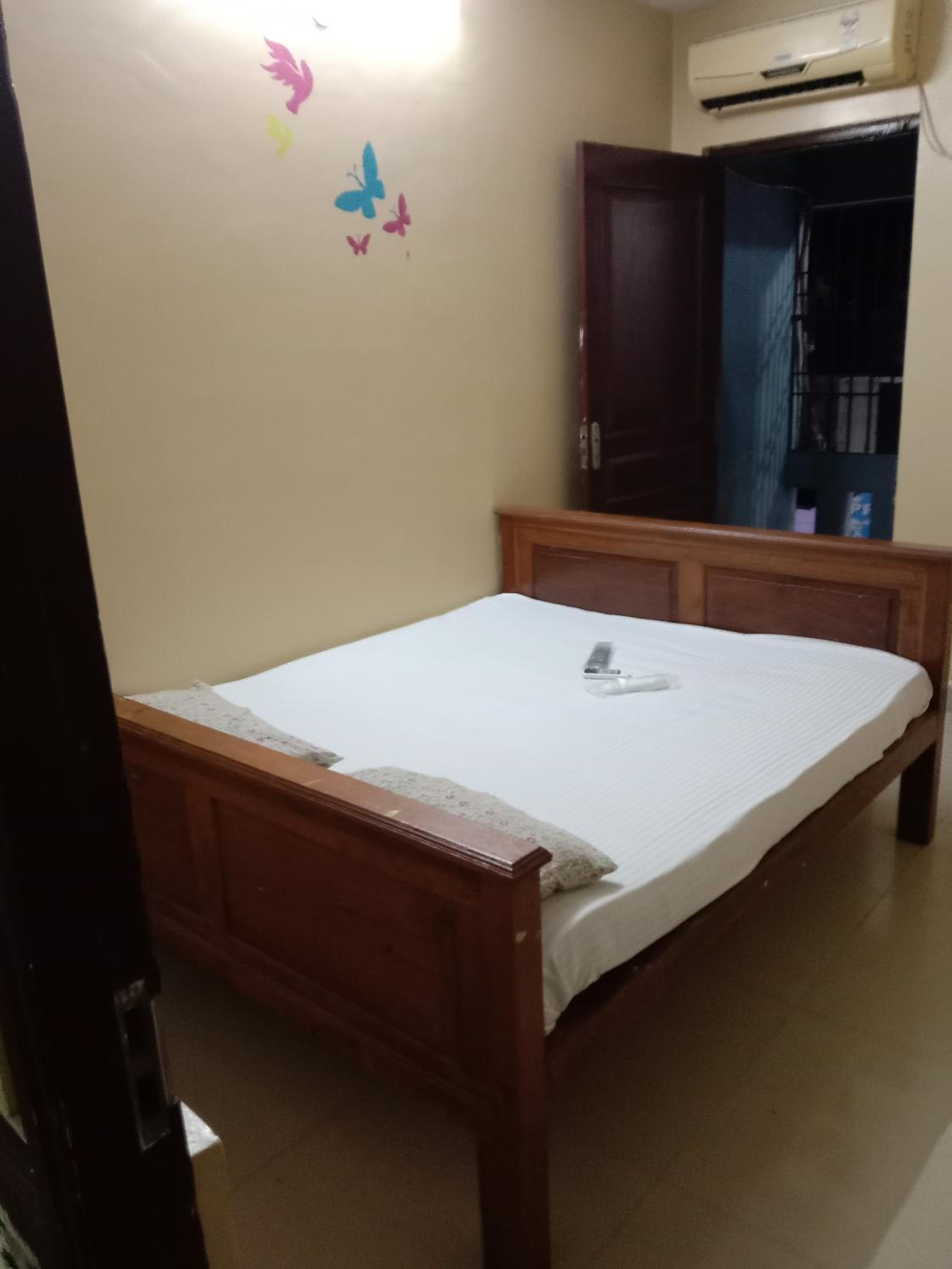 Budget Double Room - Photo 4