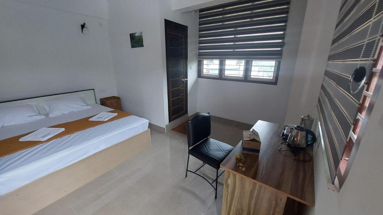 King Room with Mountain View photo 3