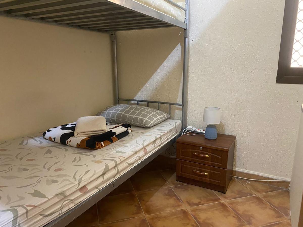 8-Bed Mixed Dormitory Room photo 1