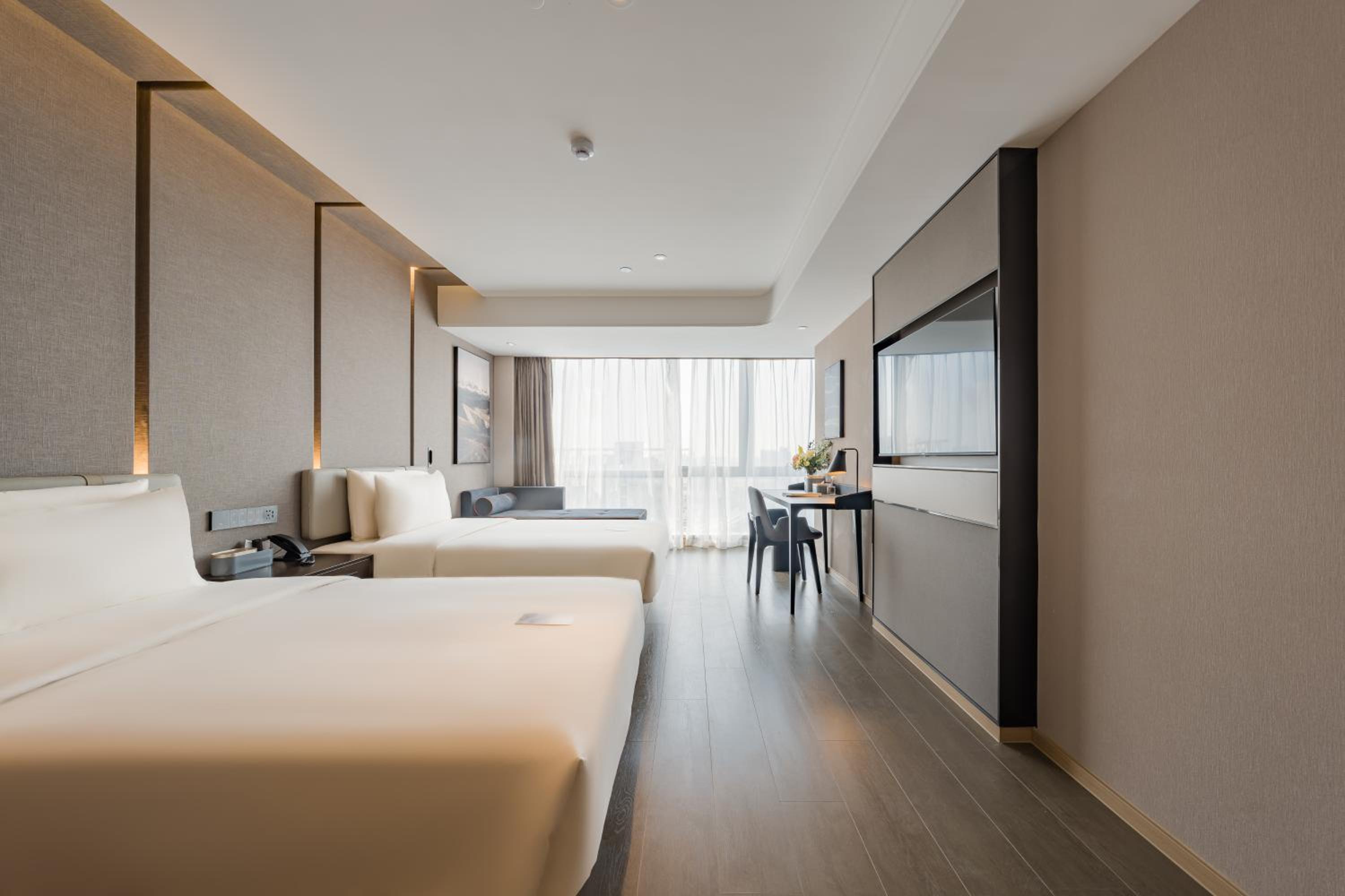 Executive Twin Room  - Photo 1