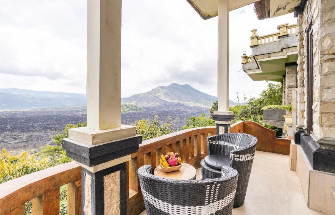 Double or Twin Room with Mountain View - Photo 9
