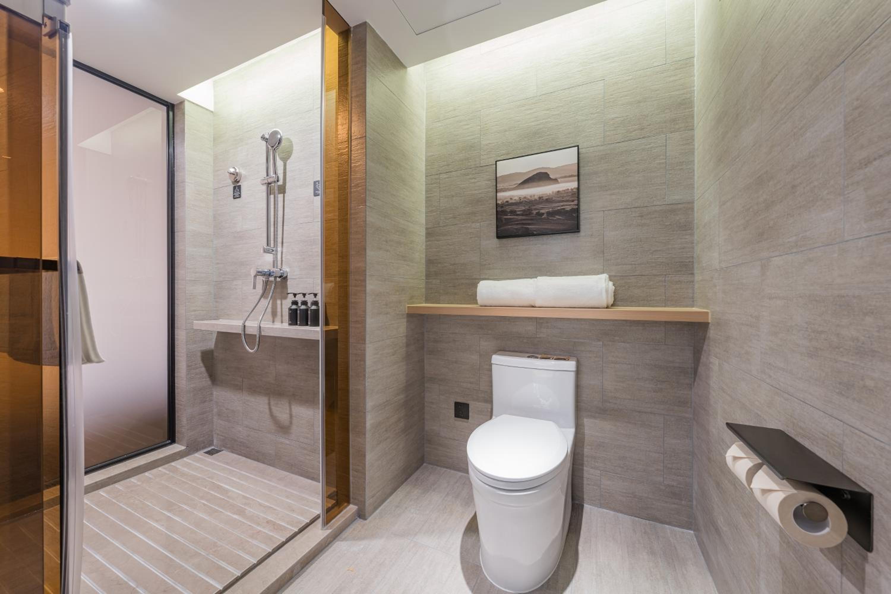 Executive Twin Room  - Photo 5