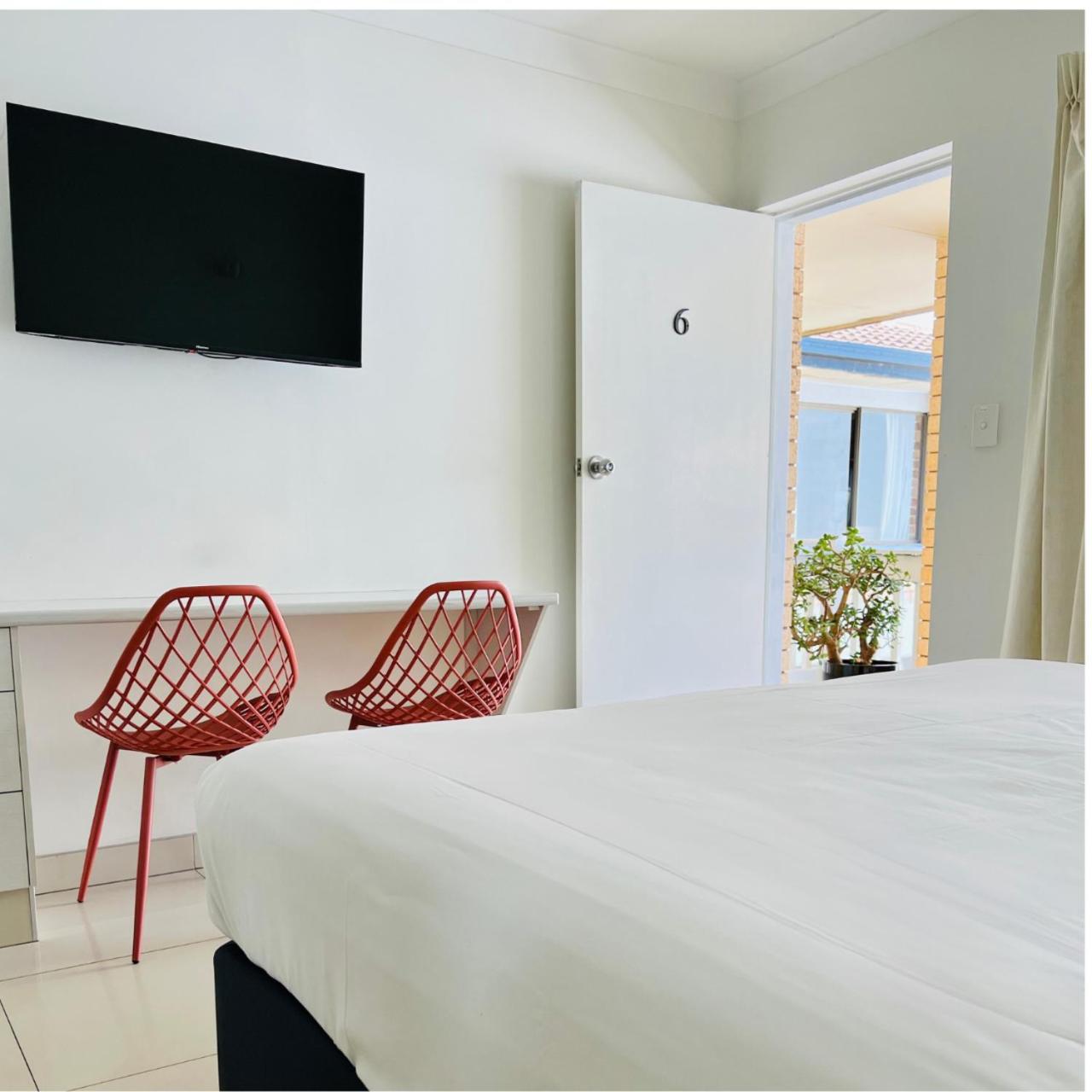 Two-Bedroom Suite