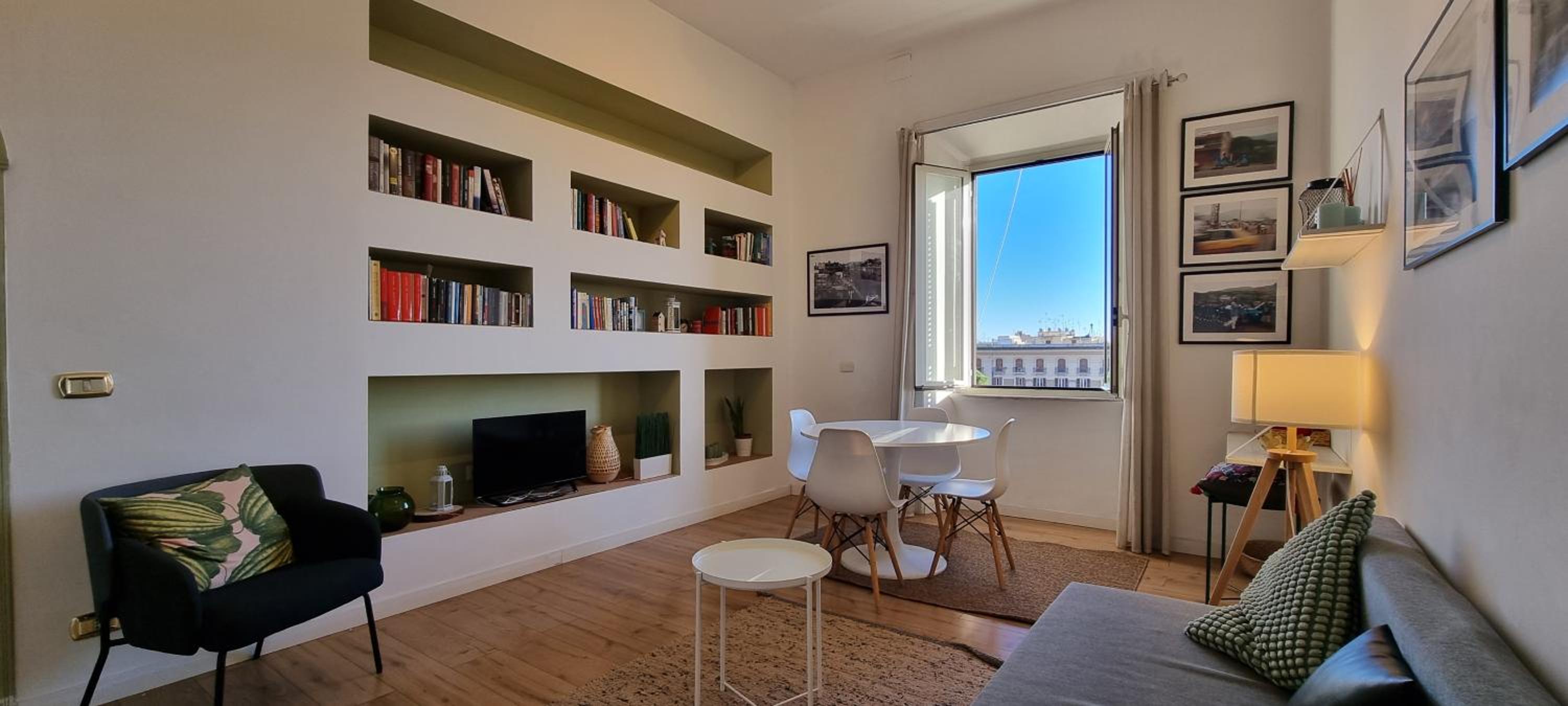 Two-Bedroom Deluxe Apartment