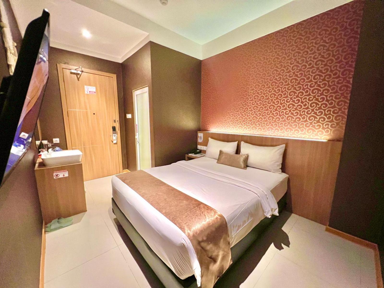Economy Double Room photo 1
