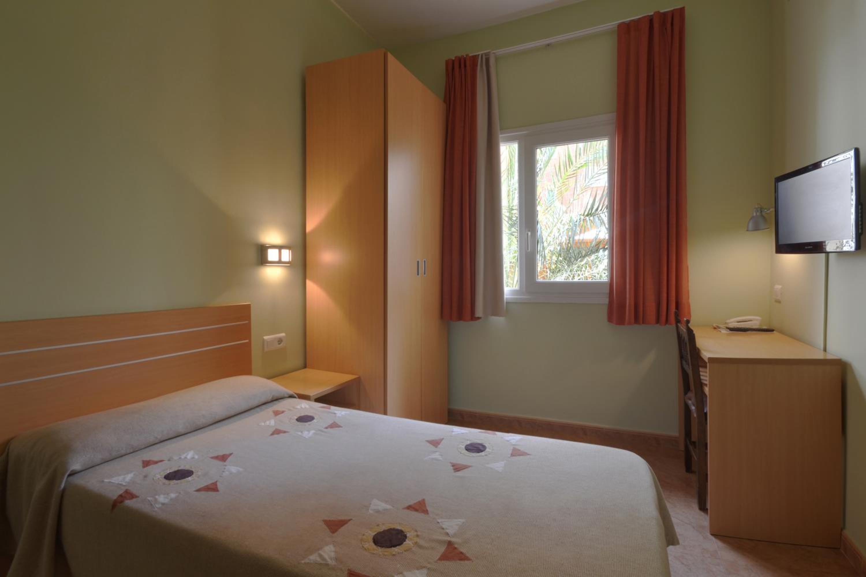 Single Room photo 3