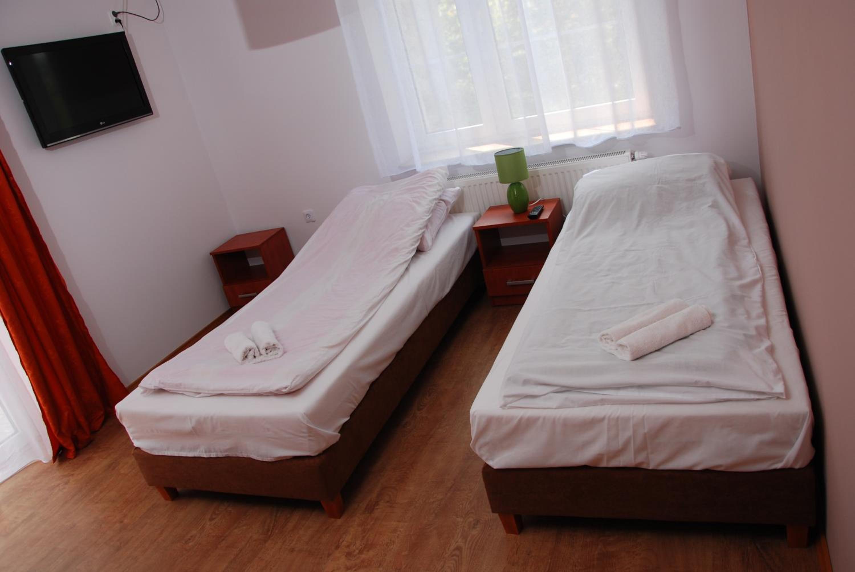 Double or Twin Room photo 1