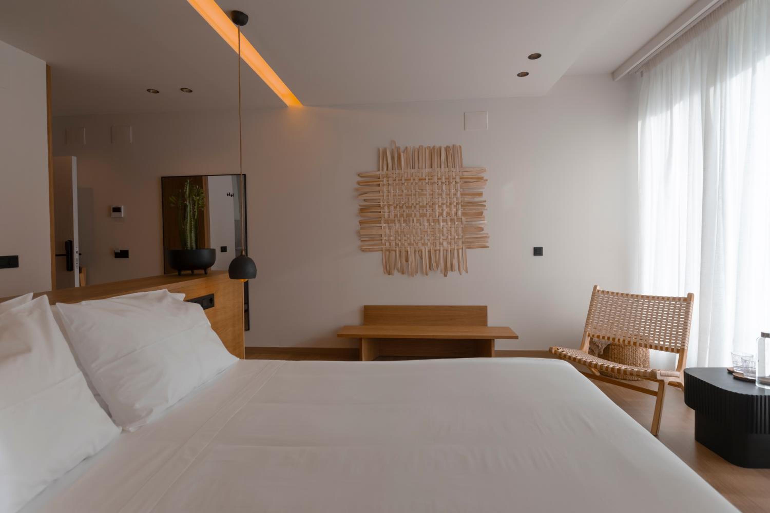 Double Room with Sea View - Photo 5