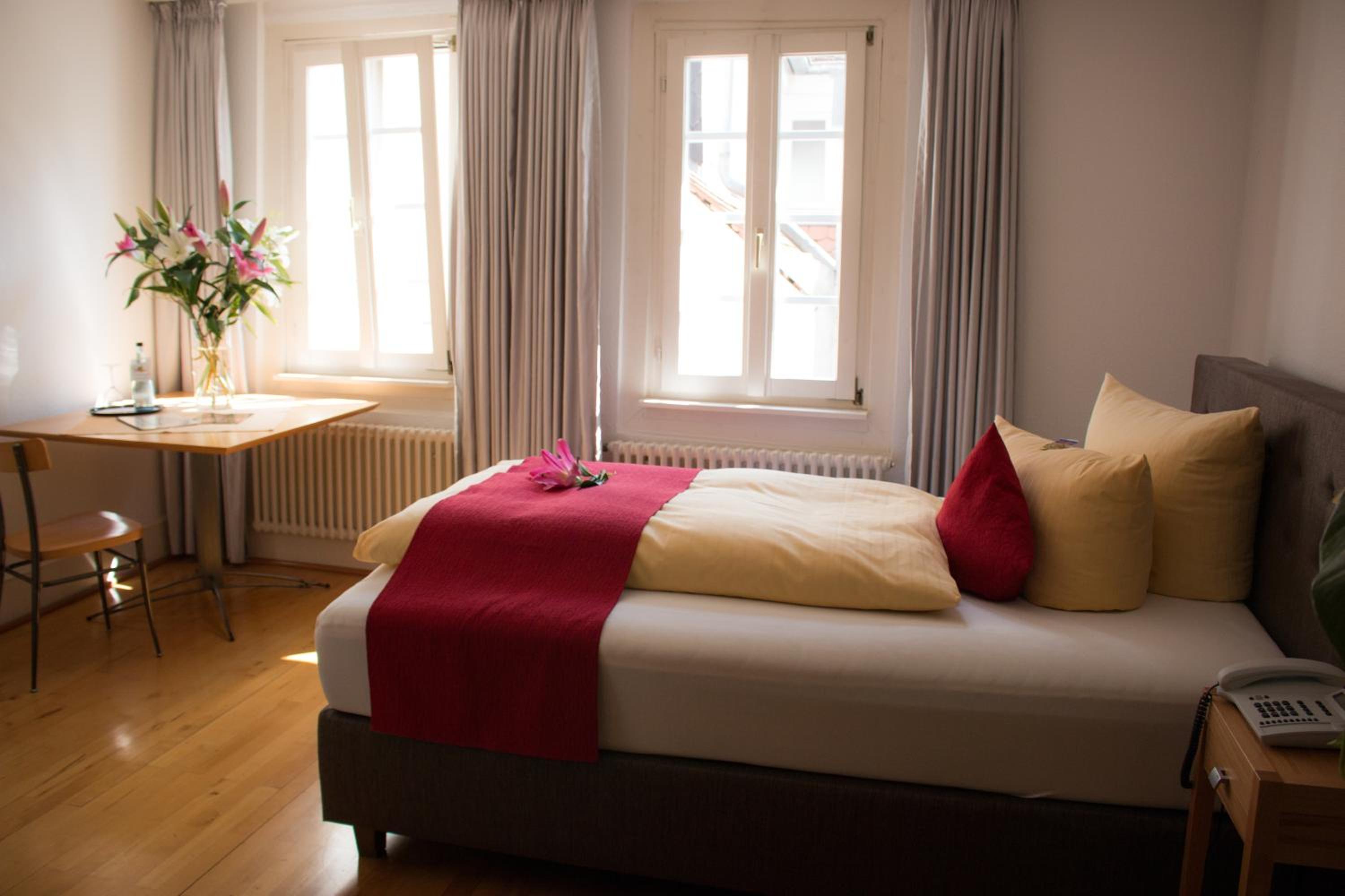 Single Room photo 2