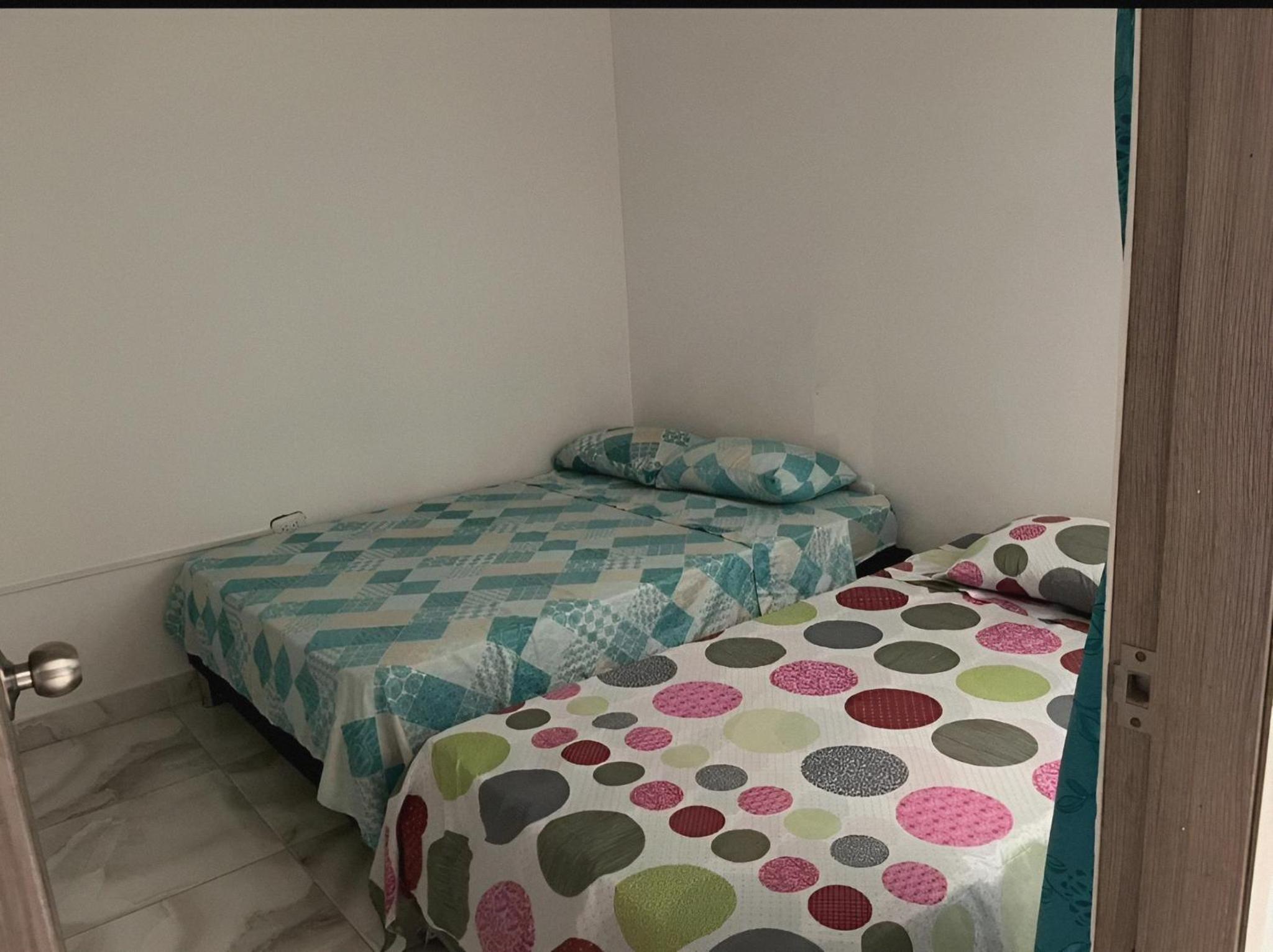 Apartment photo 2