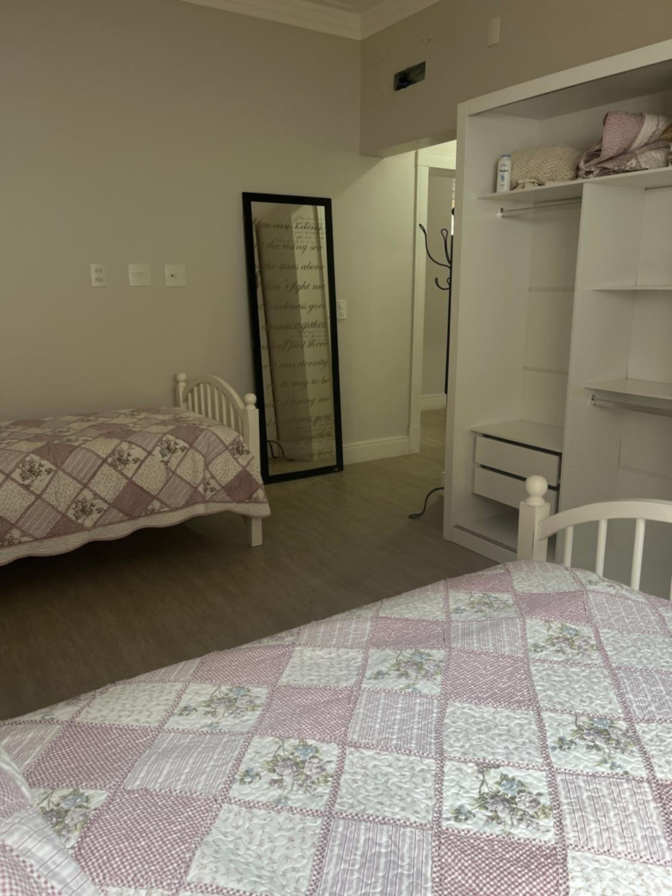 Deluxe Room (2 Adults + 1 Child)