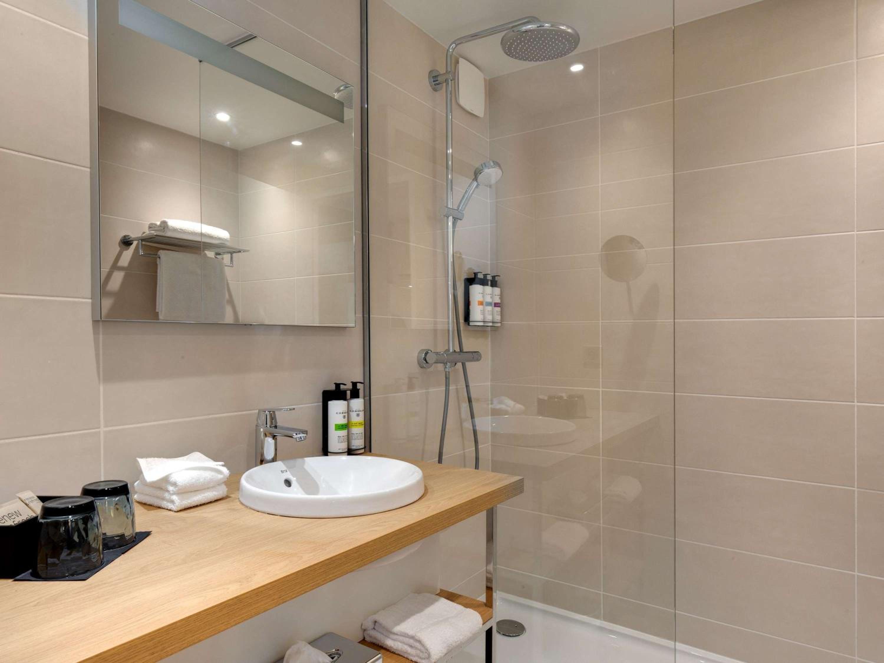 Superior Twin Room - Photo 4