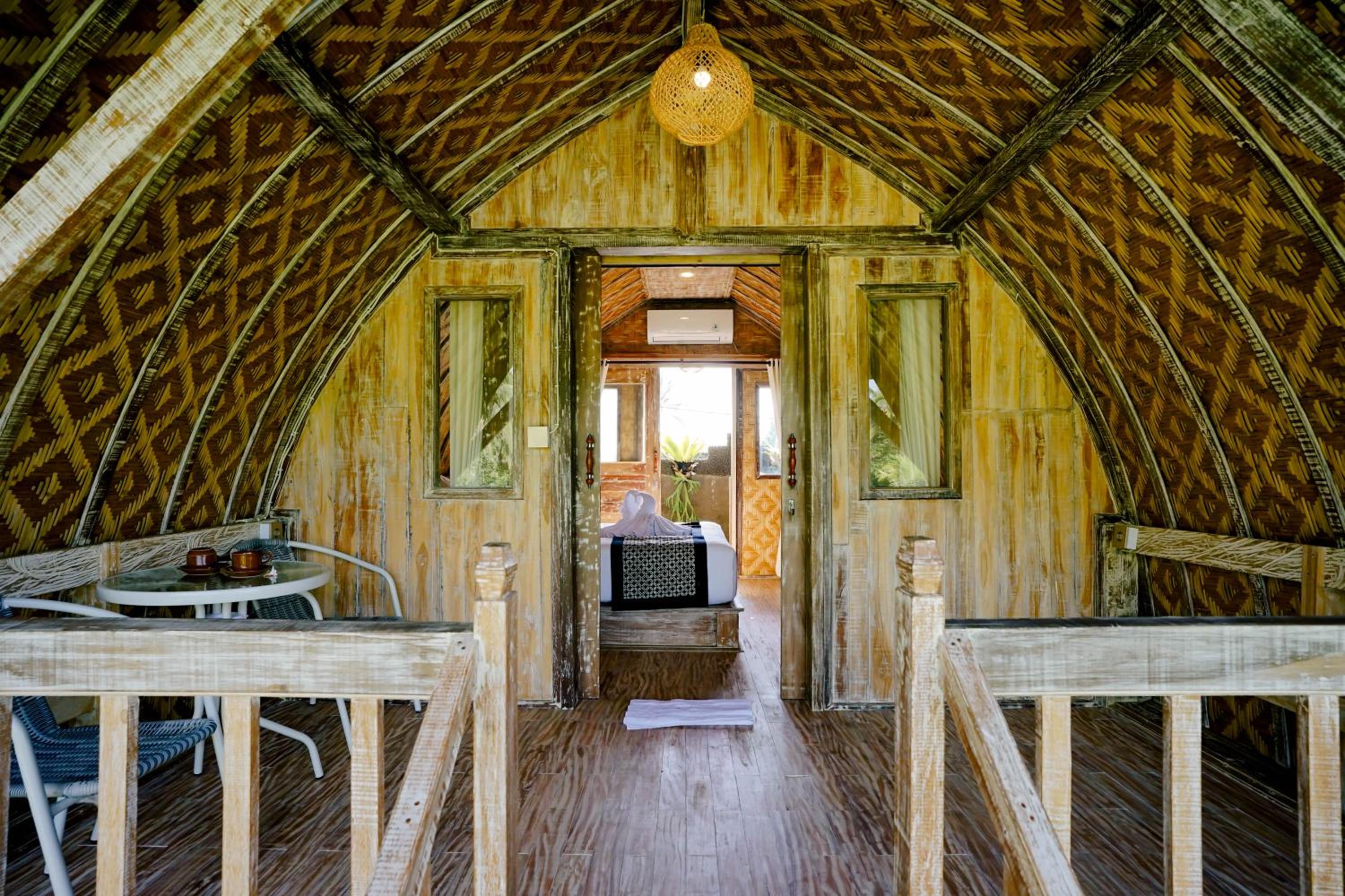 Villa photo 1
