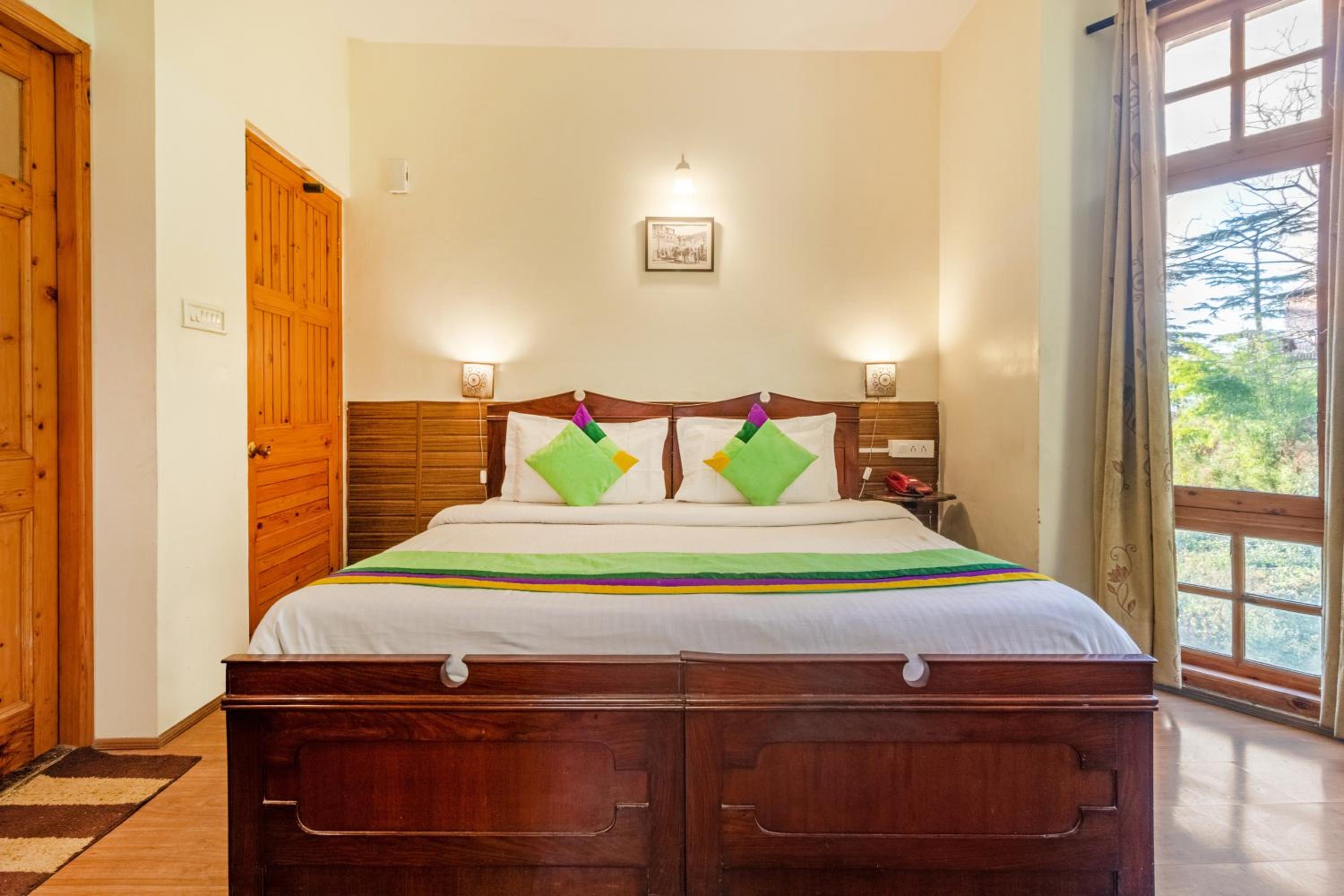 Standard Double Room photo 2