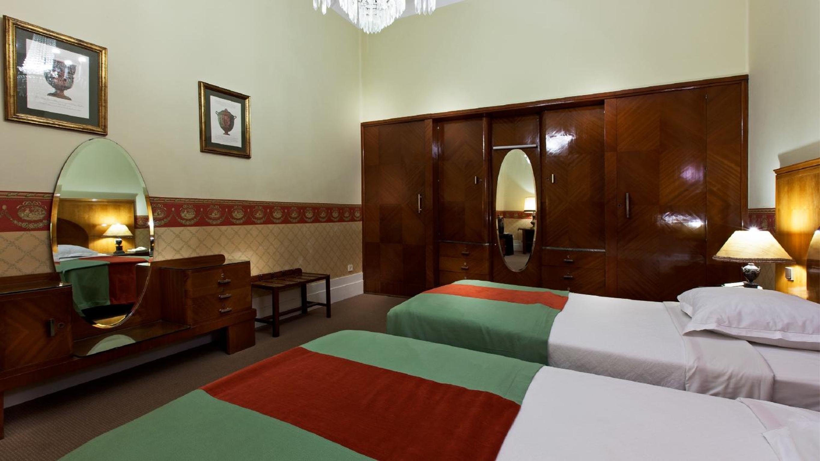 Superior Double or Twin Room - Photo 5