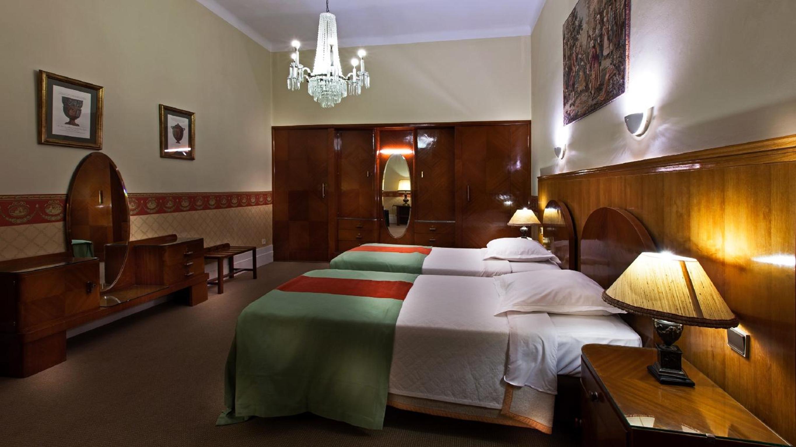 Superior Double or Twin Room - Photo 4