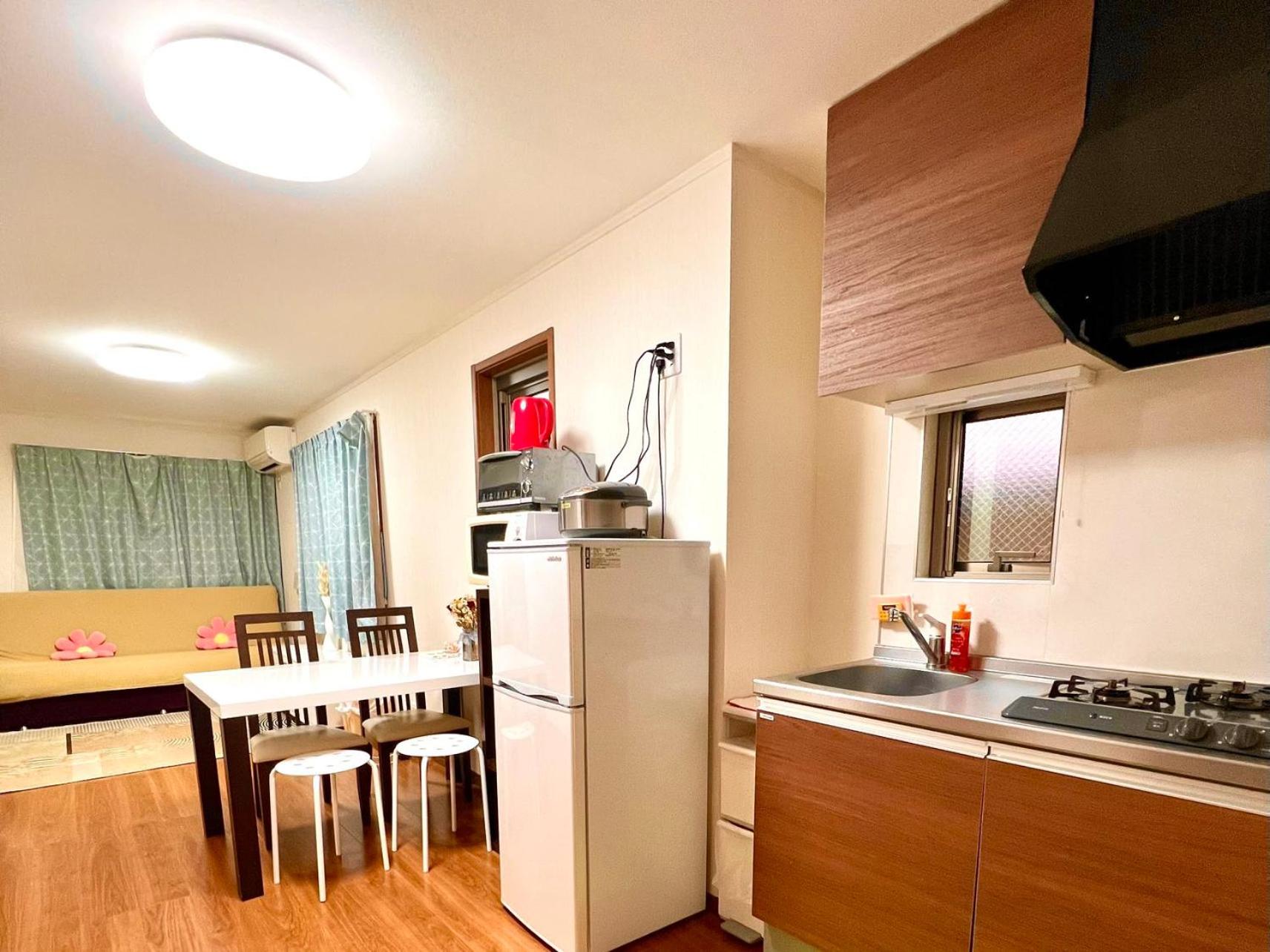 One-Bedroom Apartment photo 2
