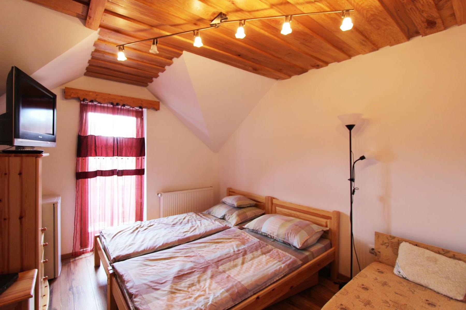 Deluxe Double or Twin Room - Photo 6