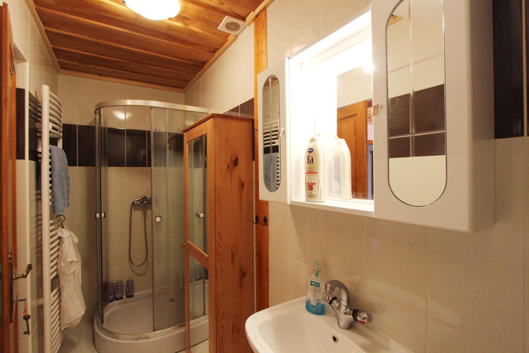Deluxe Double or Twin Room - Photo 3