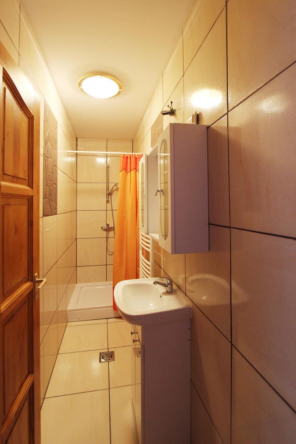 Deluxe Double or Twin Room - Photo 9