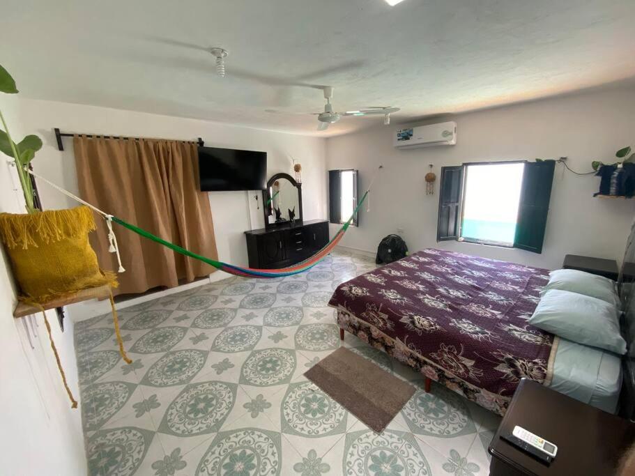 Three-Bedroom House photo 1