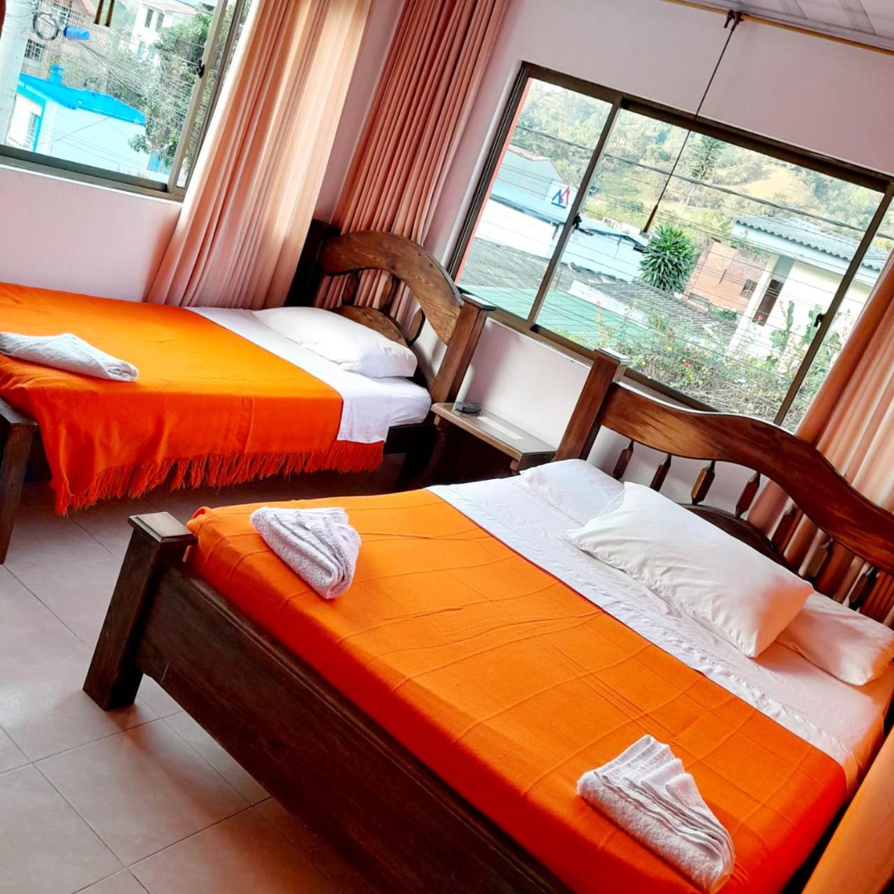 Basic Triple Room photo 3