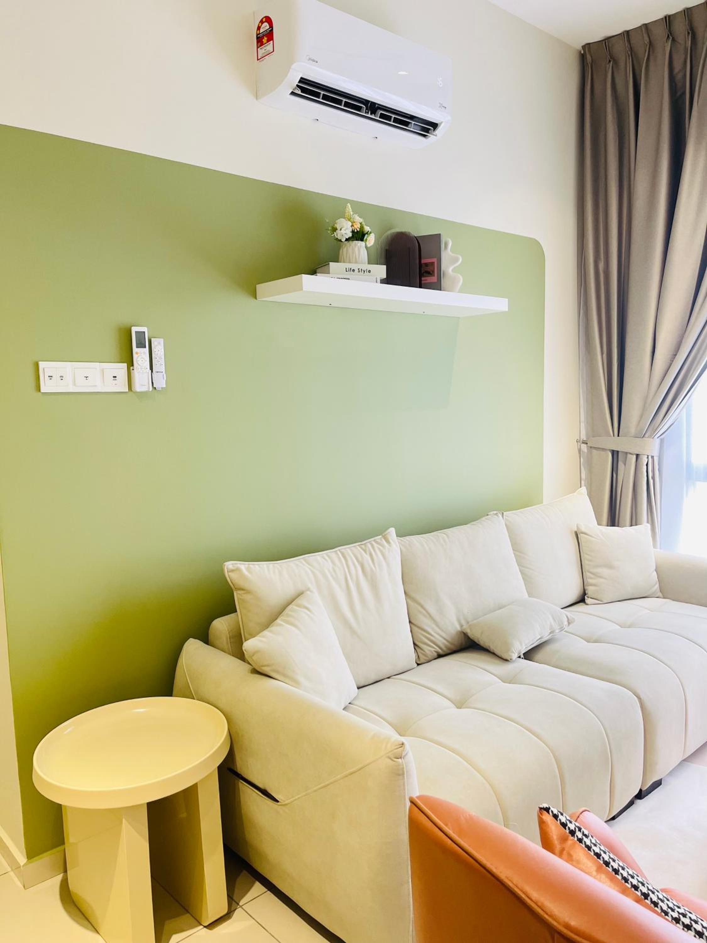 Apartment - Photo 1