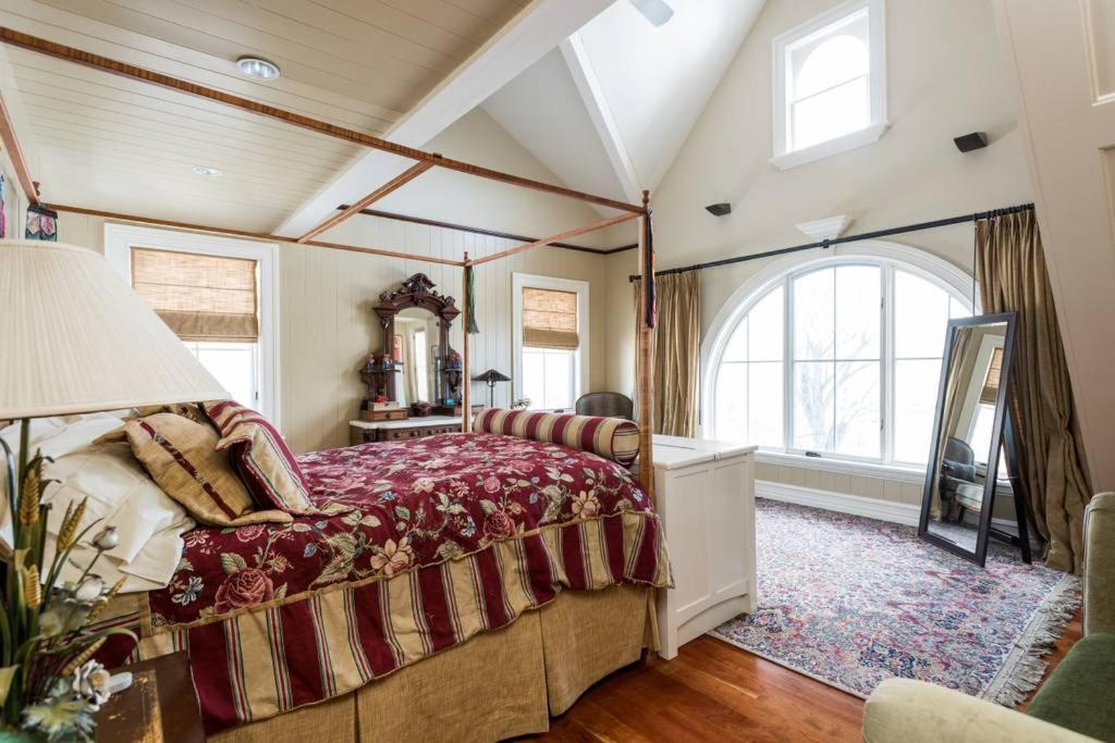 Villa photo 1
