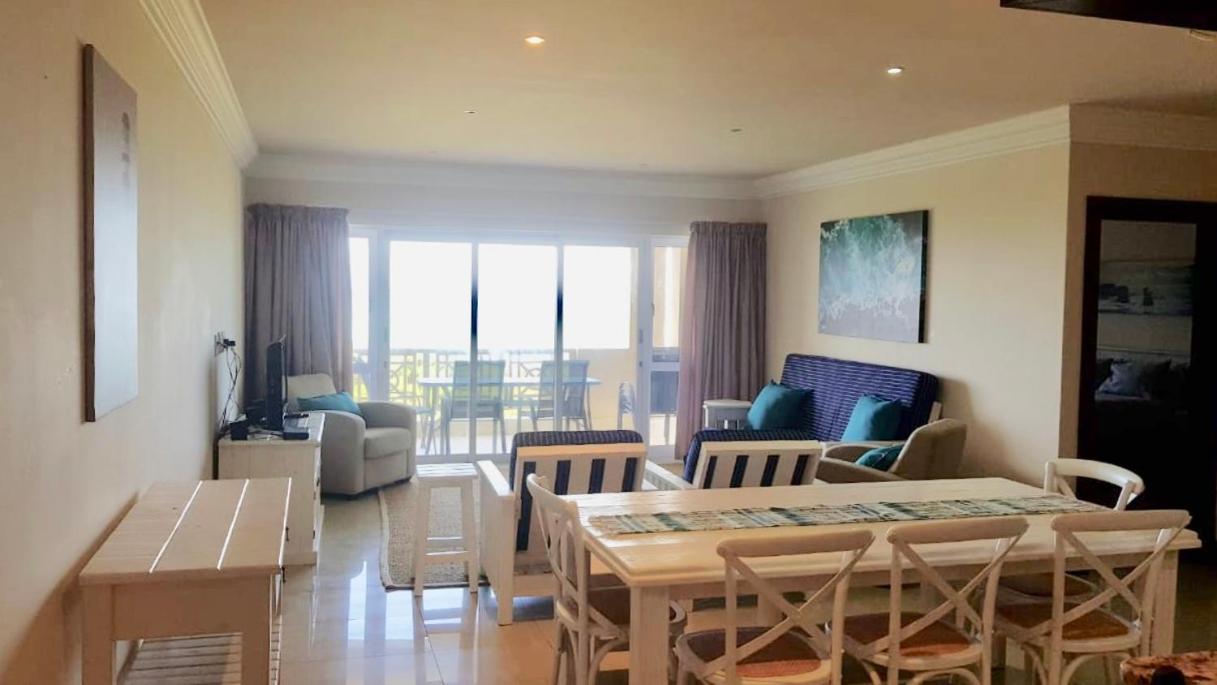 Apartment with Sea View photo 2
