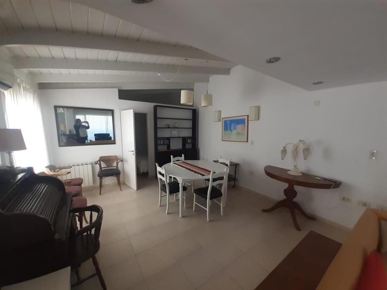 One-Bedroom House photo 3