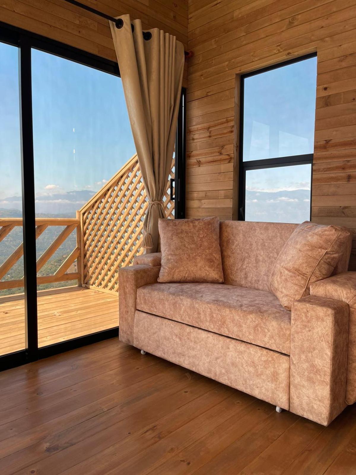 Suite with Mountain View photo 3