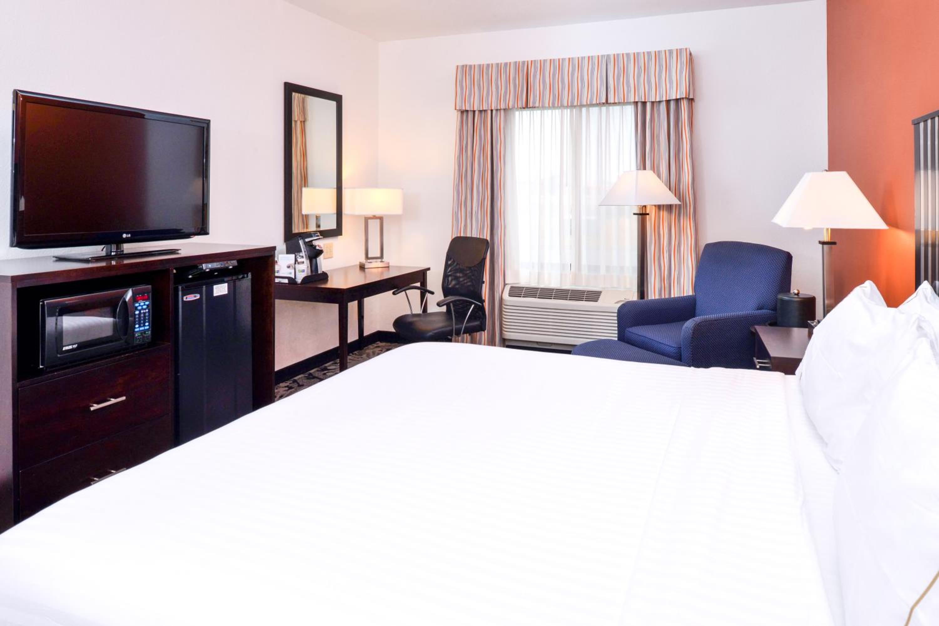 Standard King Room