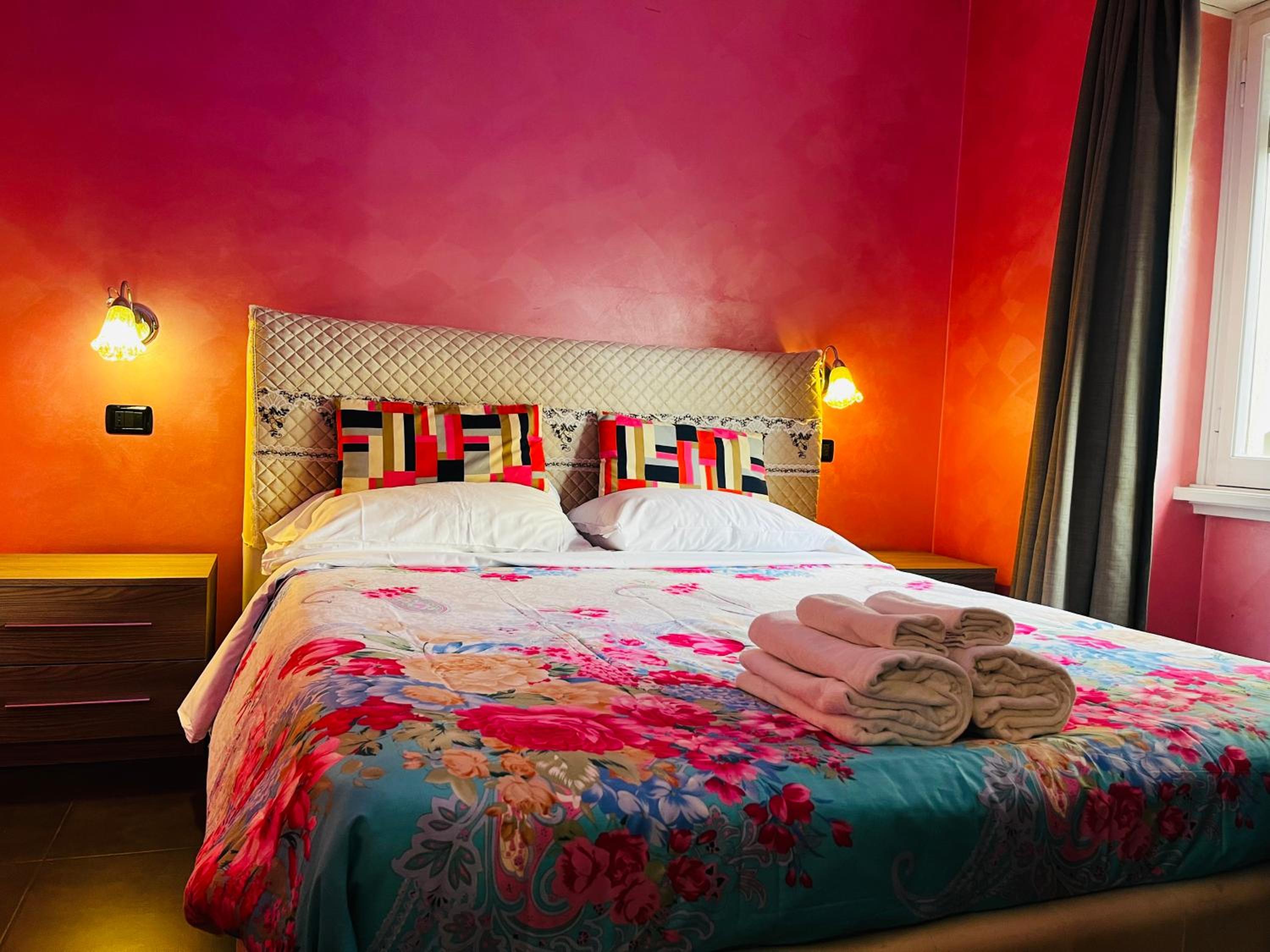 Double Room with Private Bathroom photo 3