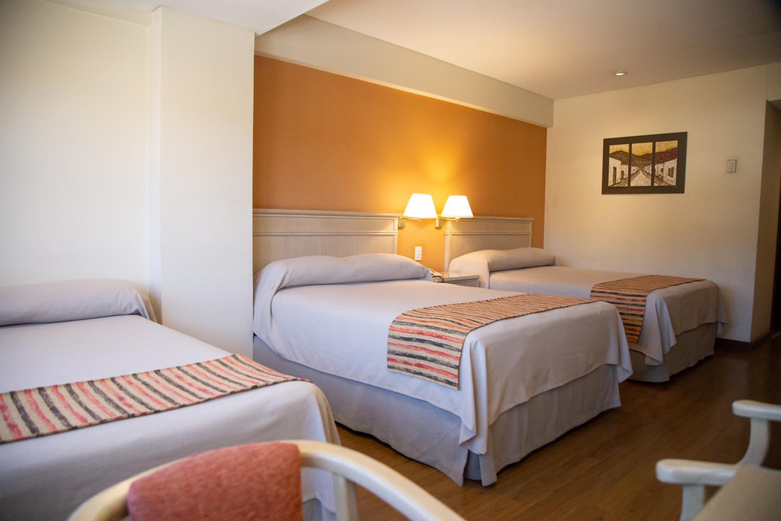 Deluxe Triple Room photo 2