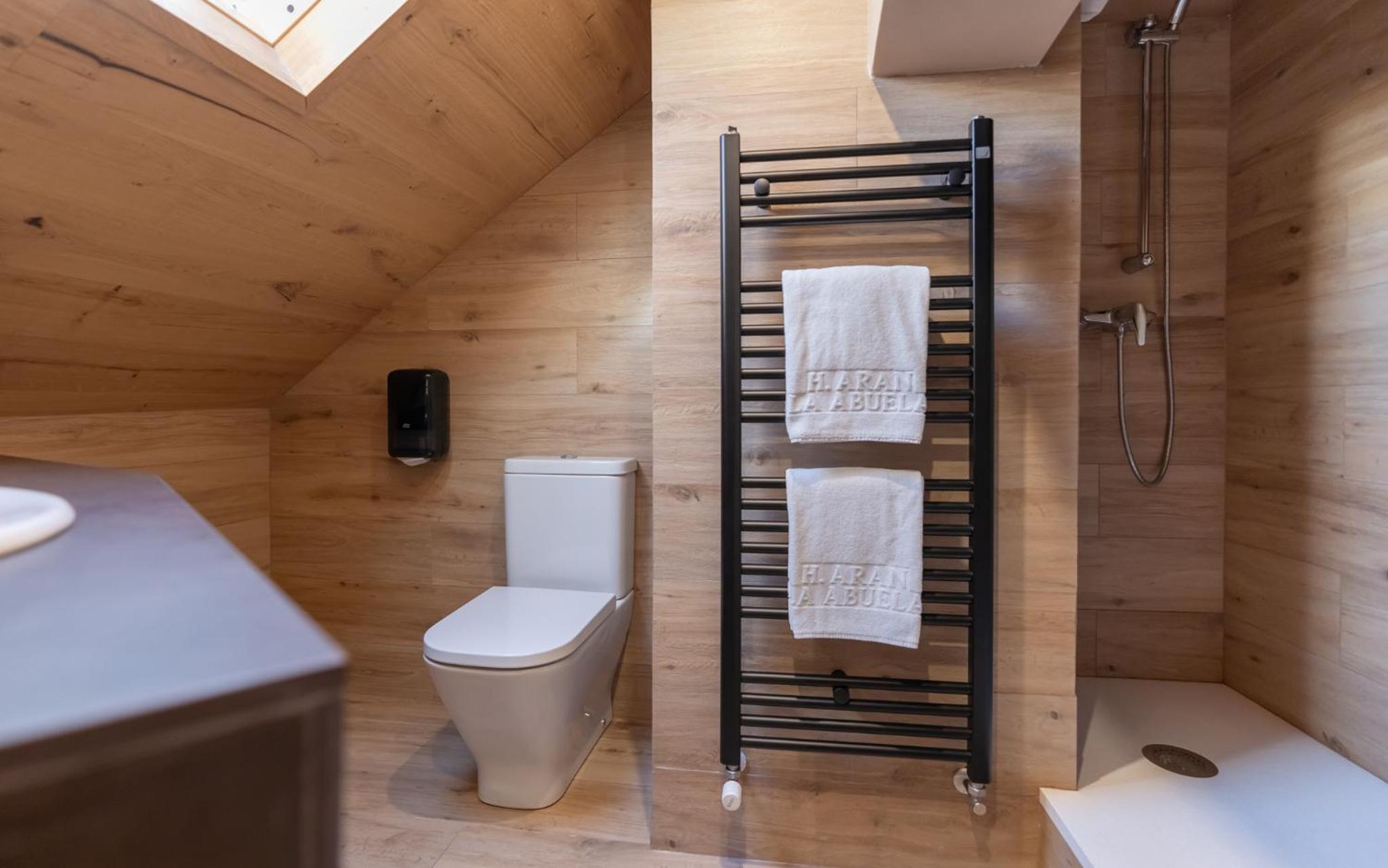 Superior Double or Twin Room photo 3