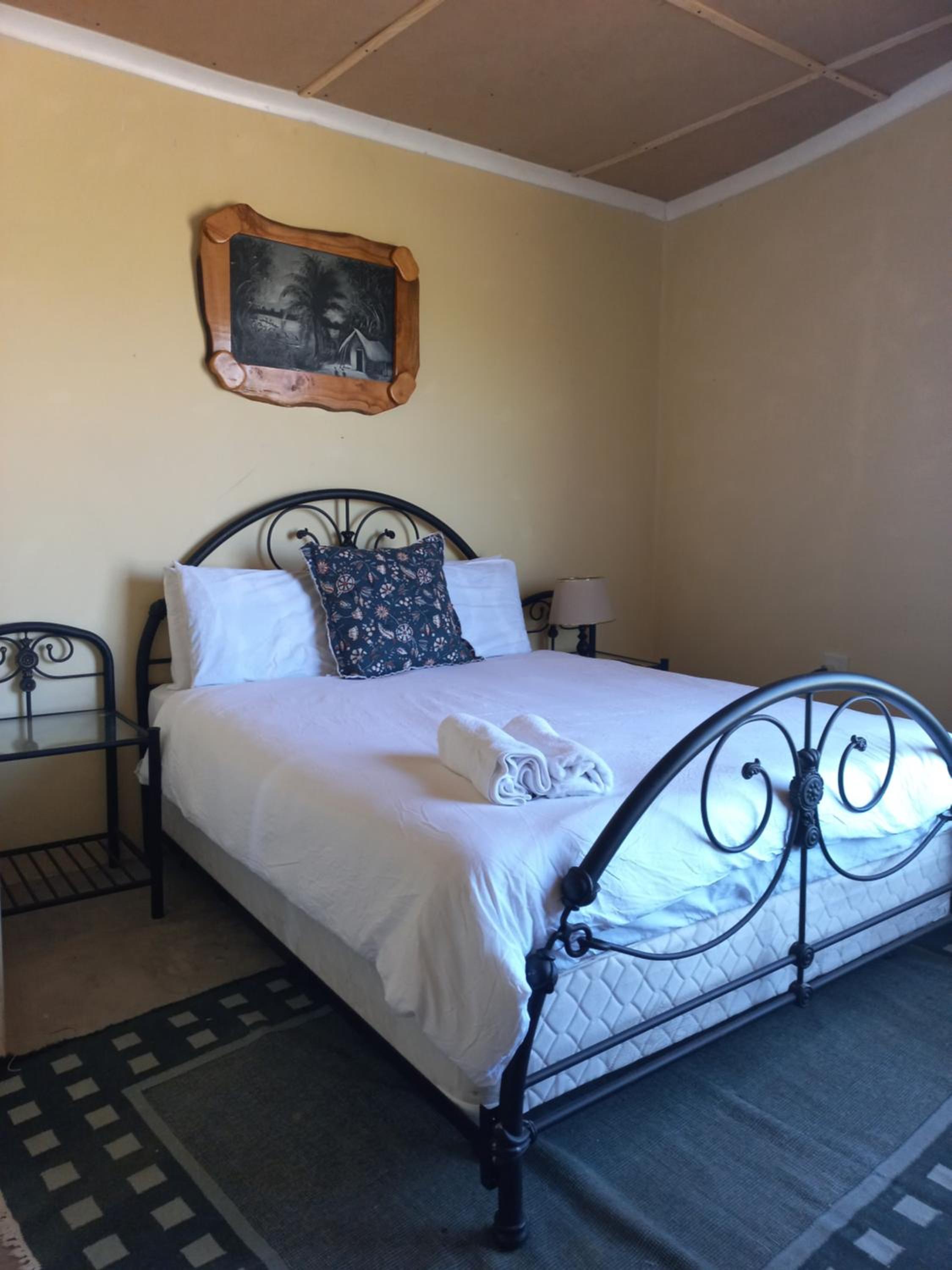 Deluxe Double Room With Side Sea View photo 1