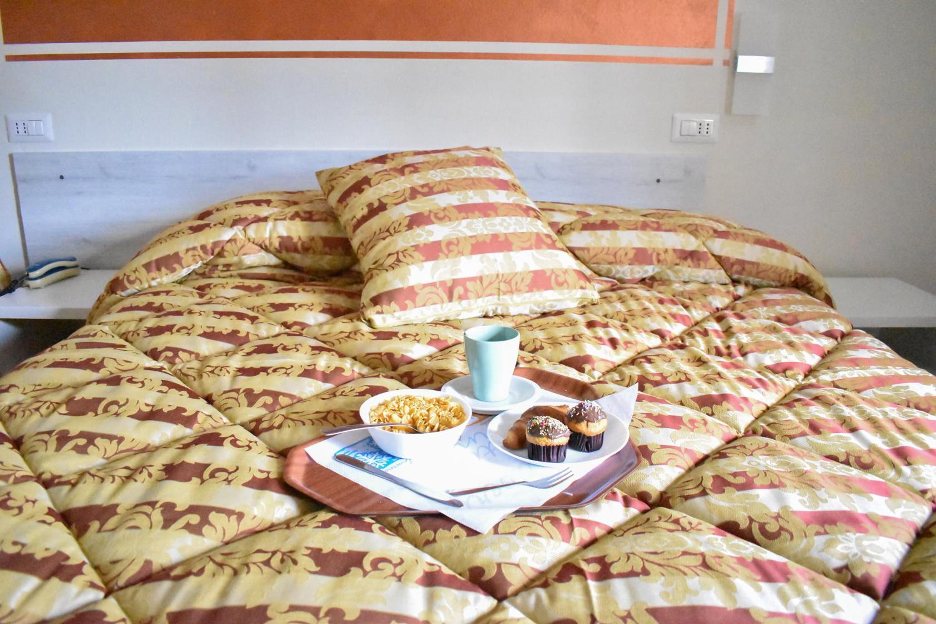 Double Room - Photo 28